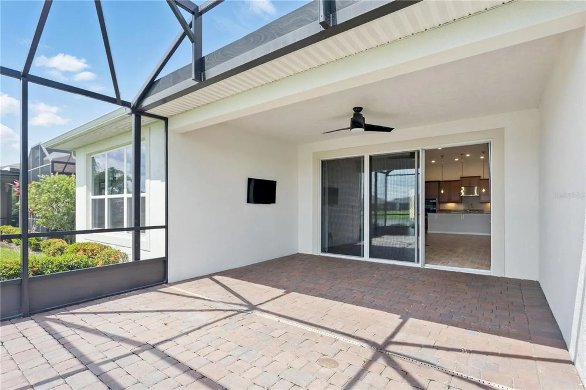 Property Slideshow image 24 of 37 | 142 olympus way, Kissimmee, FL, 34759