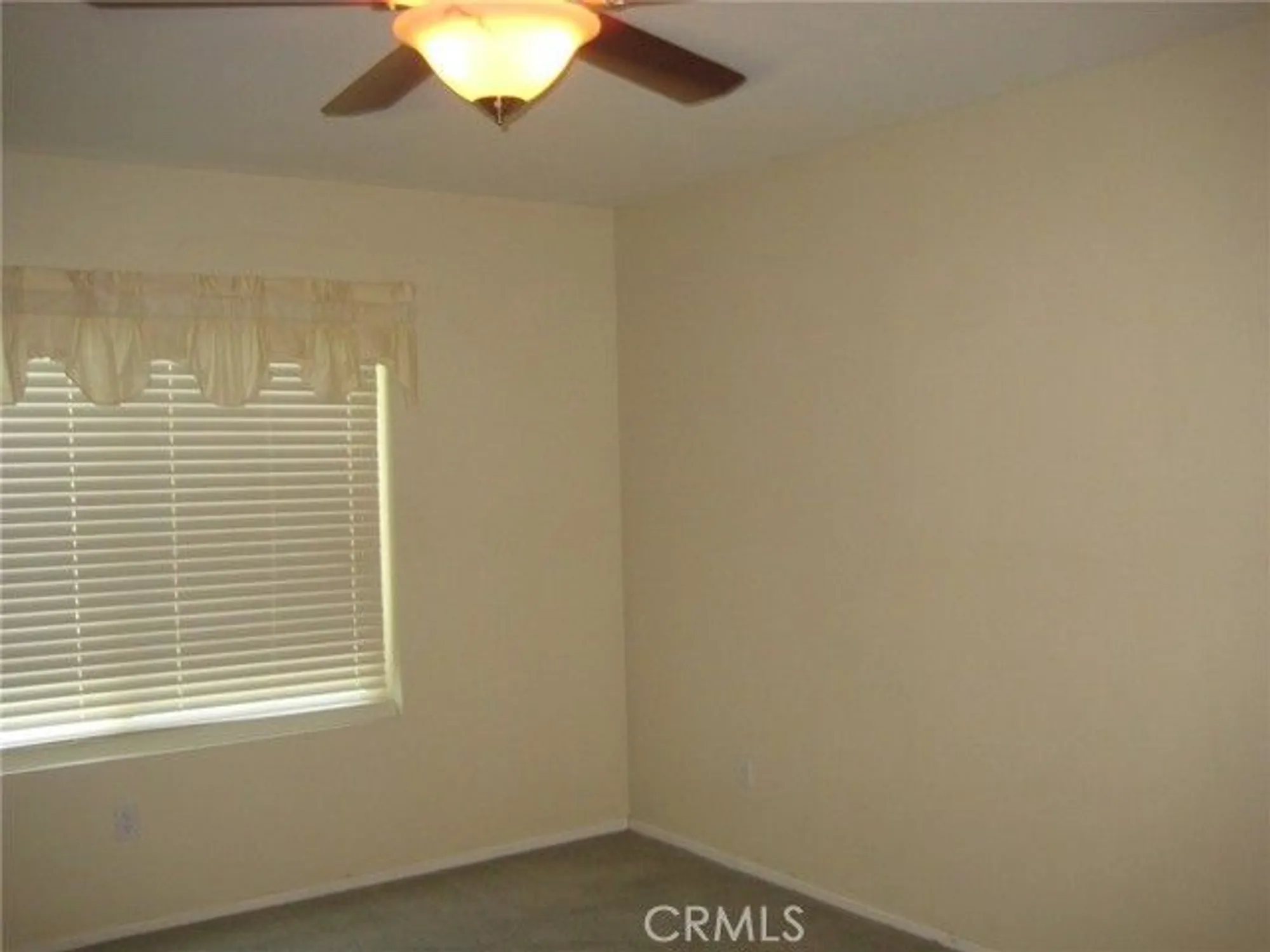 Property Slideshow image 9 of 41 | 19058 pamela ln, Apple Valley, CA, 92308