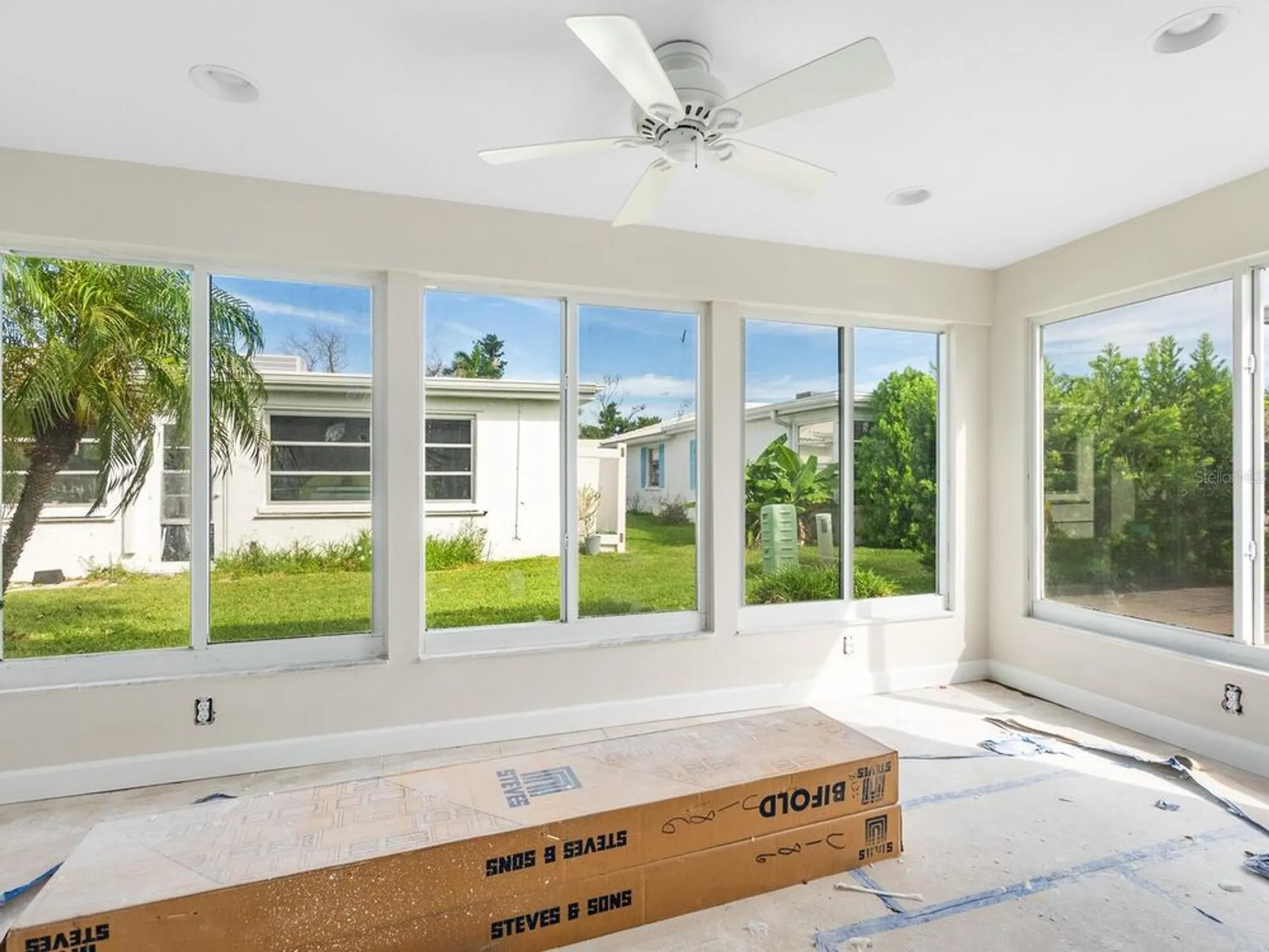 Property Slideshow image 11 of 41 | 667 el centro, Longboat Key, FL, 34228