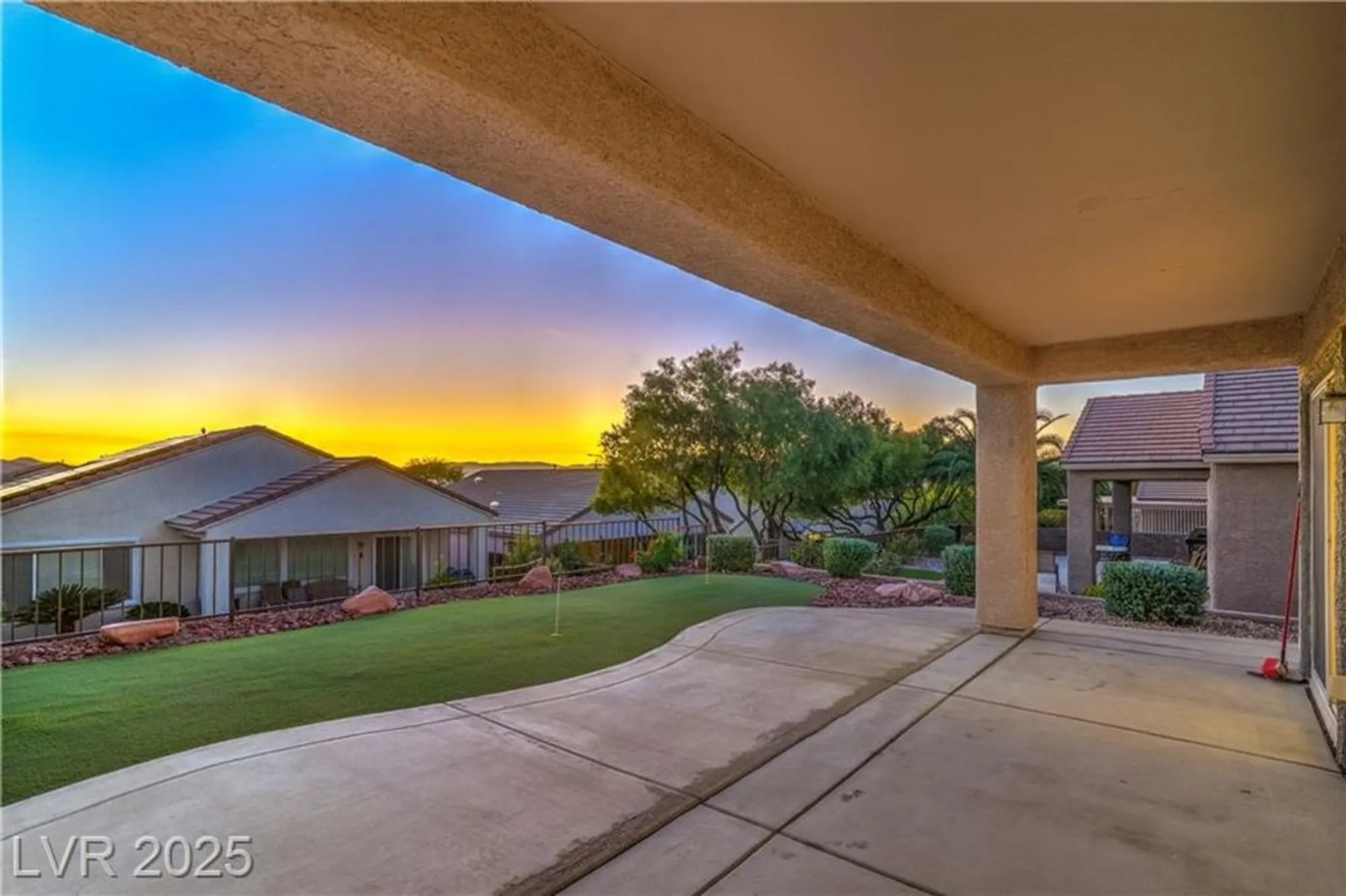 Property Slideshow image 30 of 62 | 2331 meteor shower st, Henderson, NV, 89044