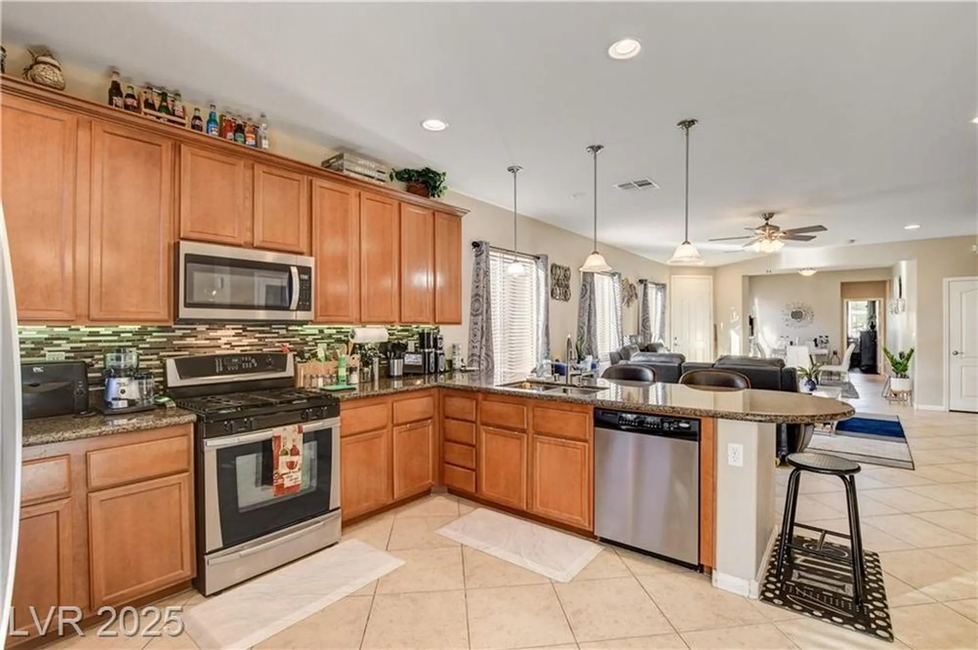 Property Slideshow image 30 of 72 | 3637 inverness grove ave, North Las Vegas, NV, 89081