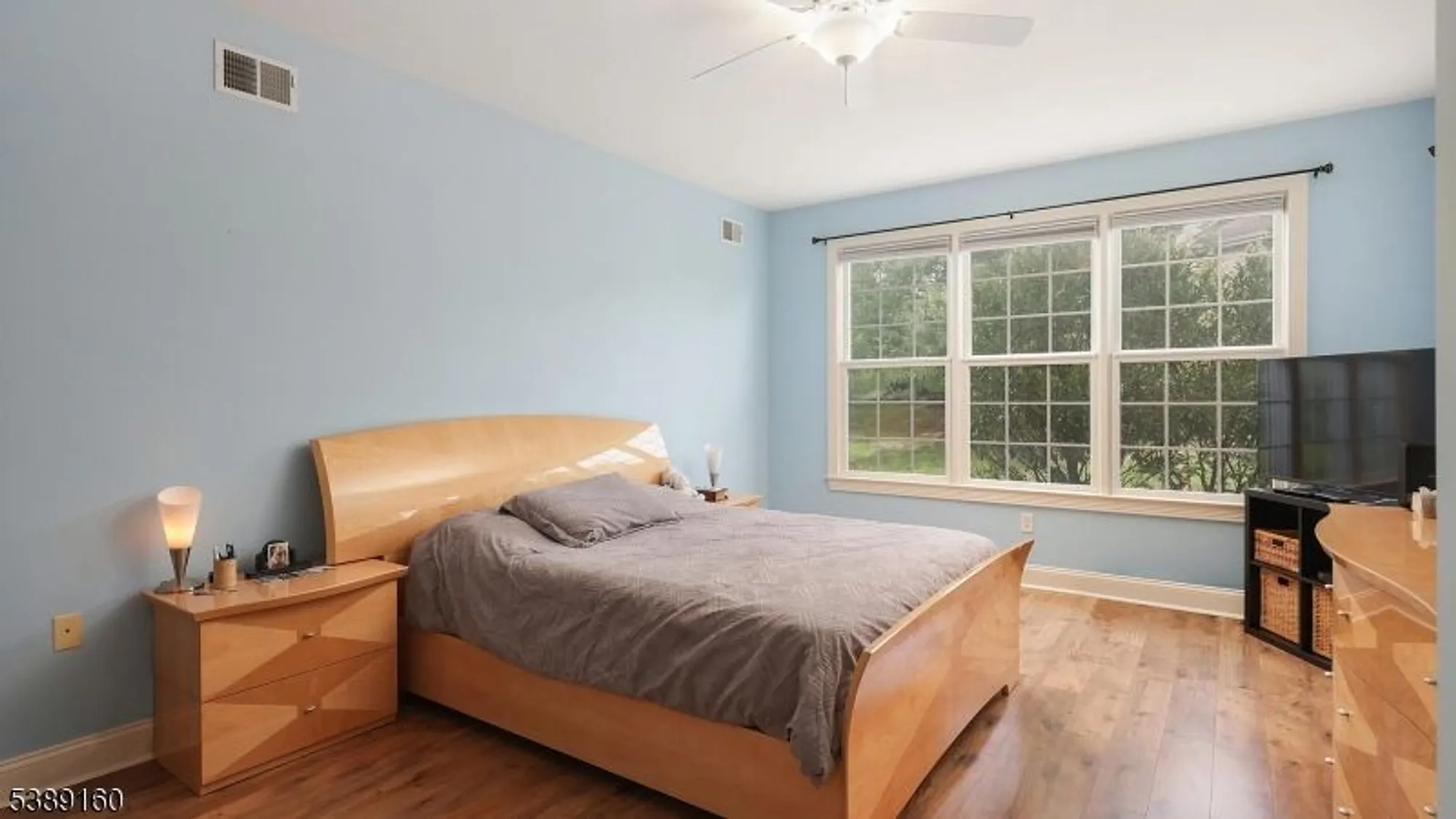 Property Slideshow image 22 of 35 | 150 saratoga ct, Somerset, NJ, 08873