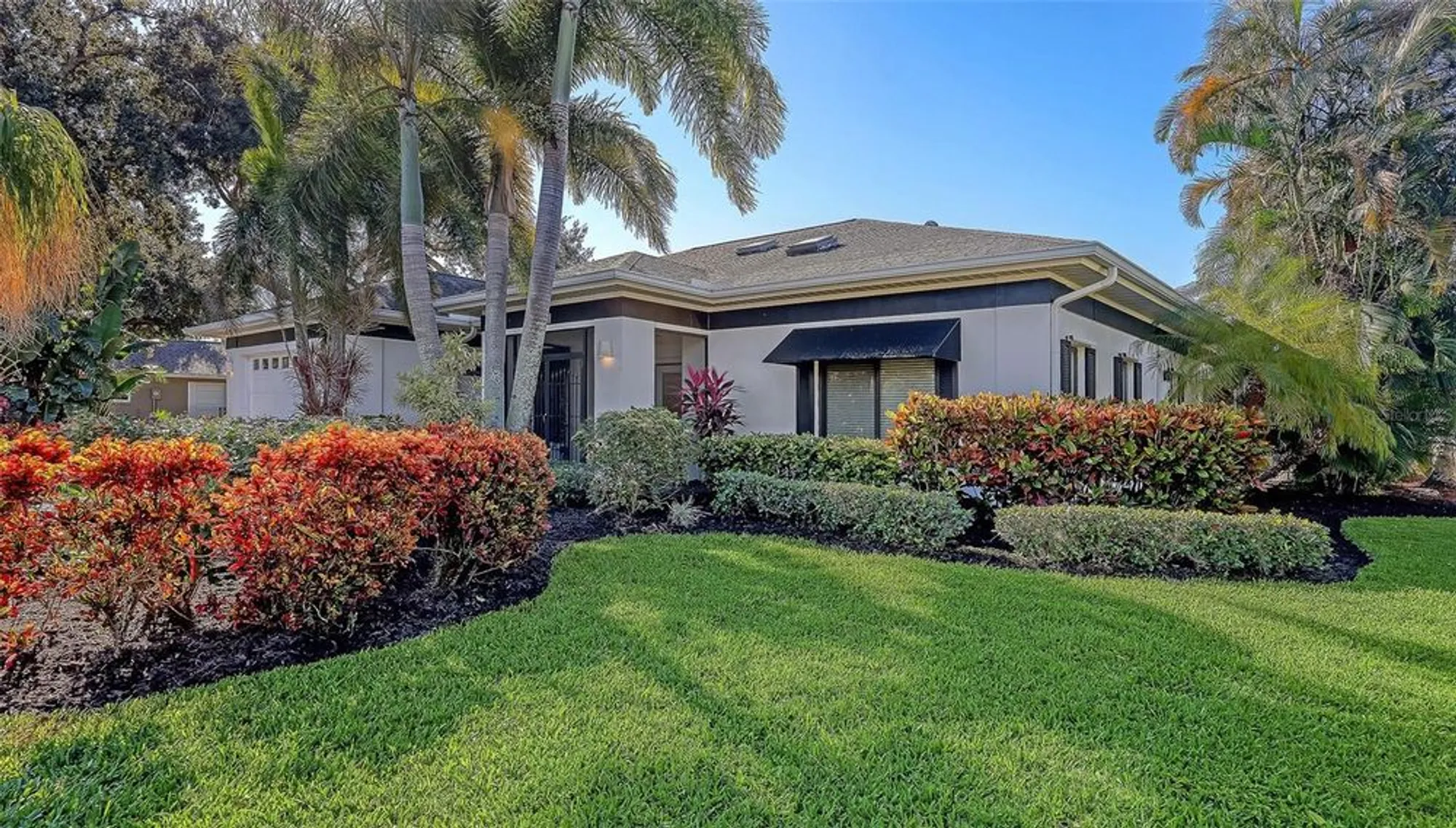 Property Slideshow image 3 of 60 | 8068 estates dr, Sarasota, FL, 34243