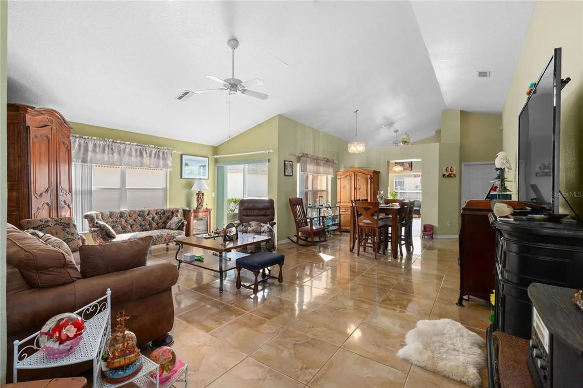 Property Slideshow image 6 of 28 | 10468 s drew bryant cir, Floral City, FL, 34436