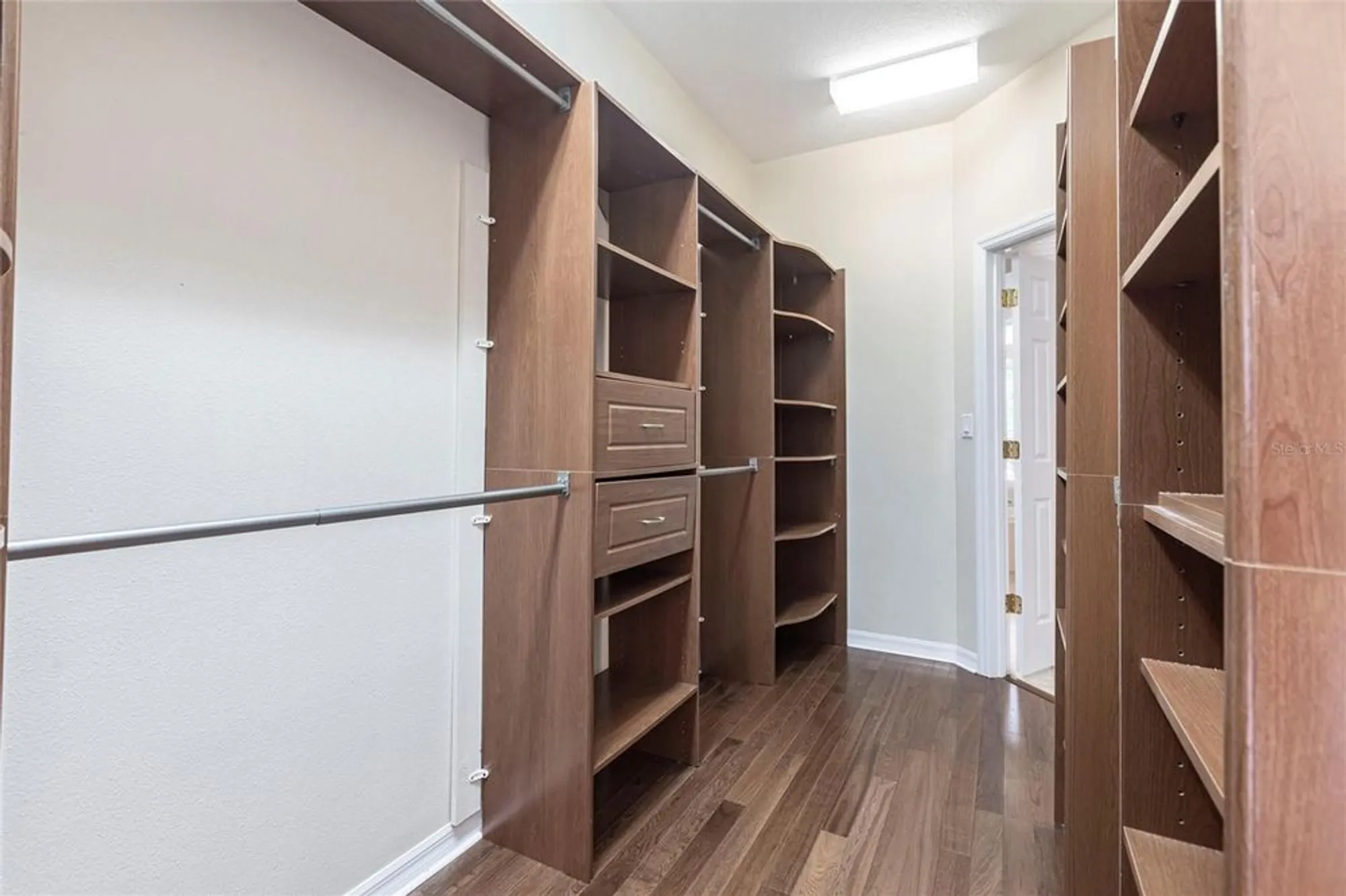 Property Slideshow image 29 of 51 | 7211 treymore ct, Sarasota, FL, 34243