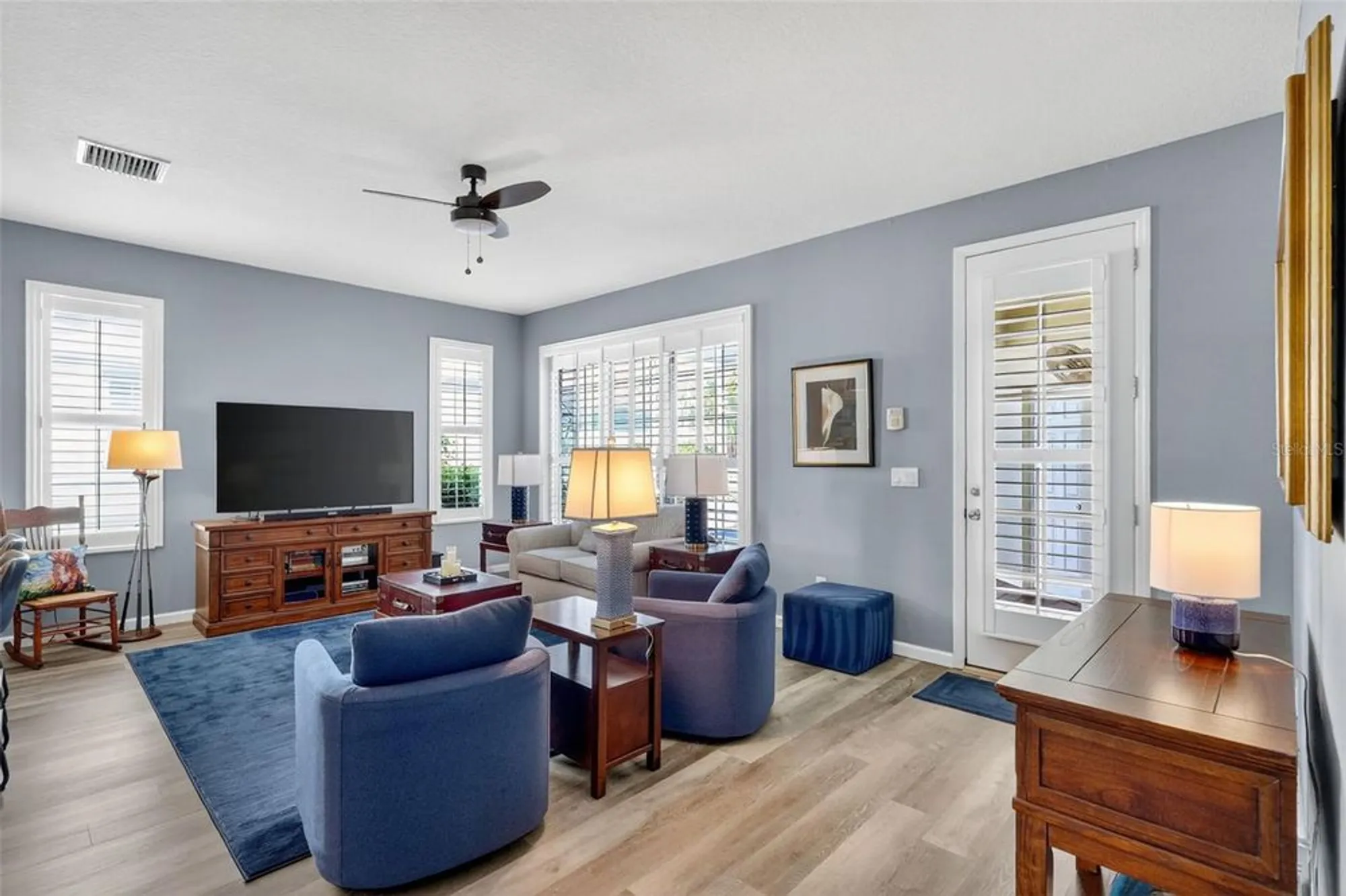 Property Slideshow image 19 of 77 | 5610 golden isles dr, Apollo Beach, FL, 33572