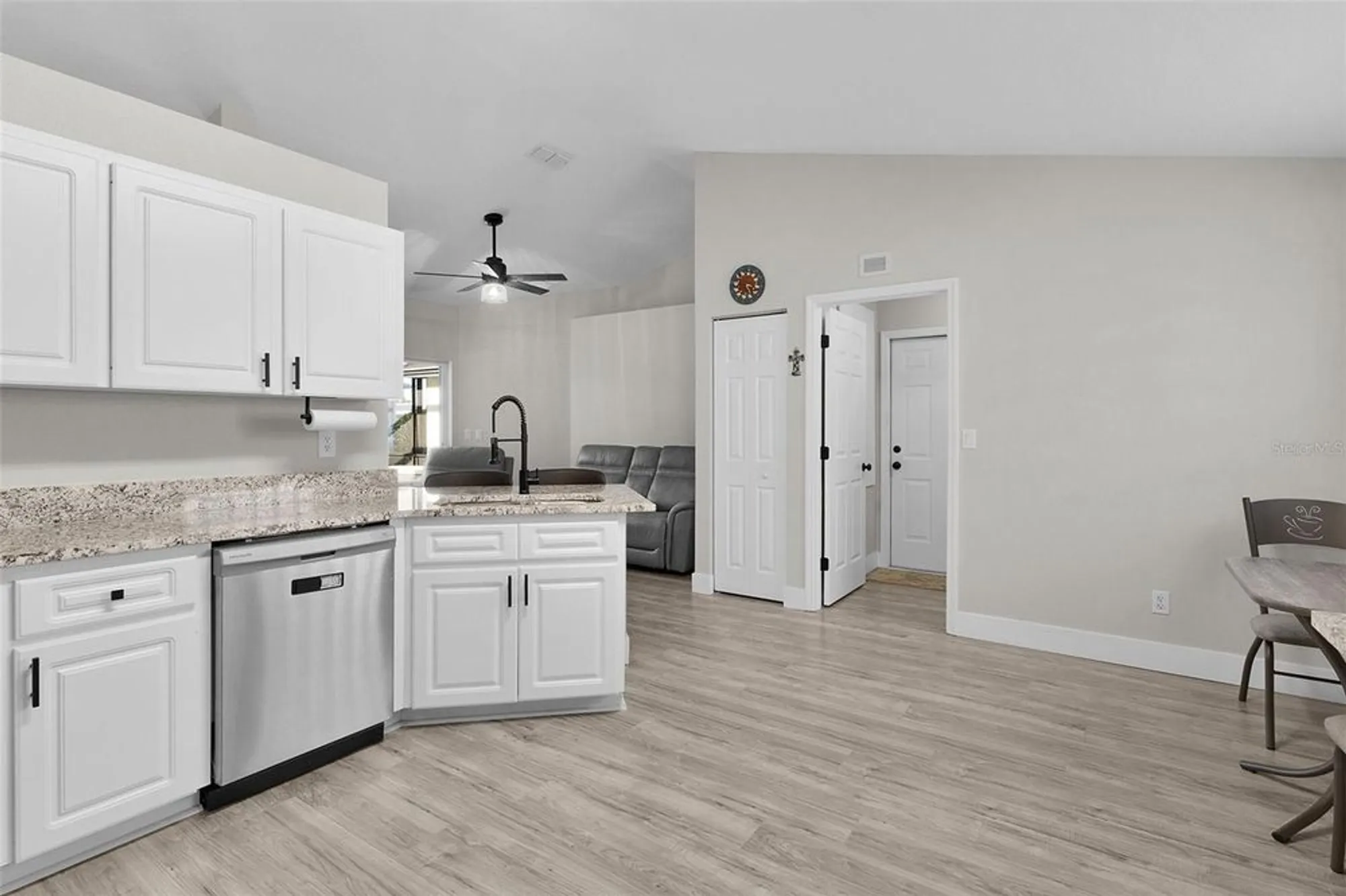 Property Slideshow image 11 of 43 | 17824 se 113th ter, Summerfield, FL, 34491