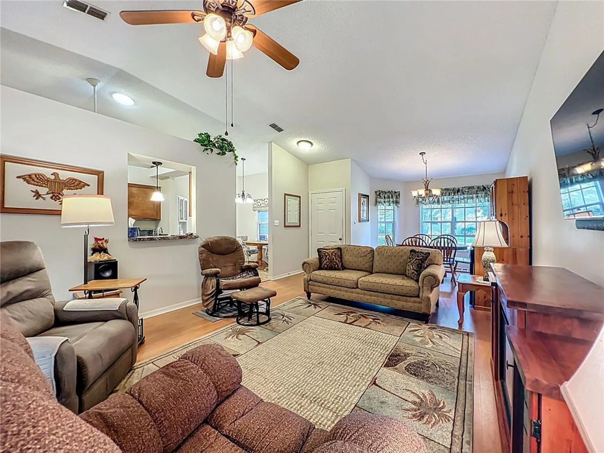 Property Slideshow image 9 of 42 | 5046 desoto way, Leesburg, FL, 34748