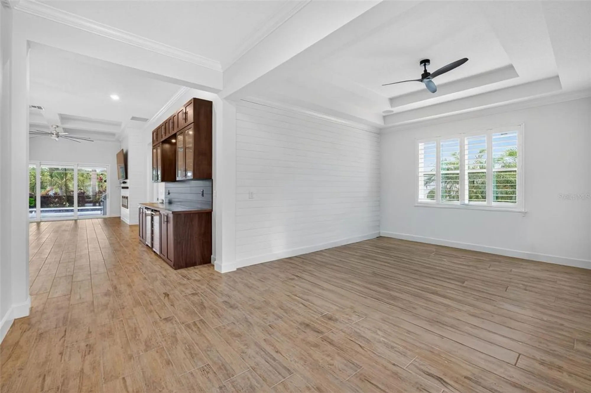 Property Slideshow image 13 of 62 | 830 manns harbor dr, Apollo Beach, FL, 33572