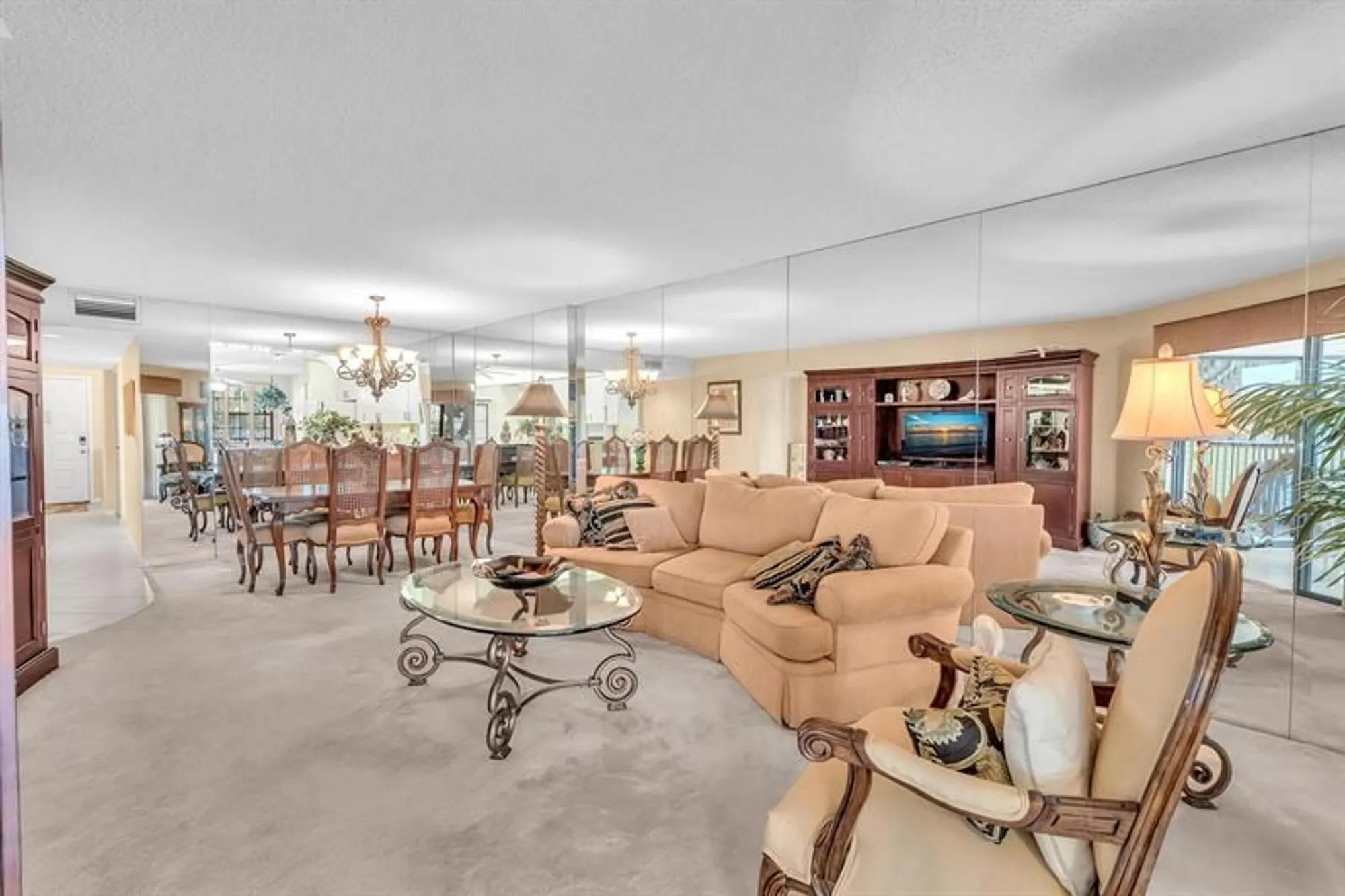 Property Slideshow image 16 of 83 | 7449 fairfax dr 211, Tamarac, FL, 33321