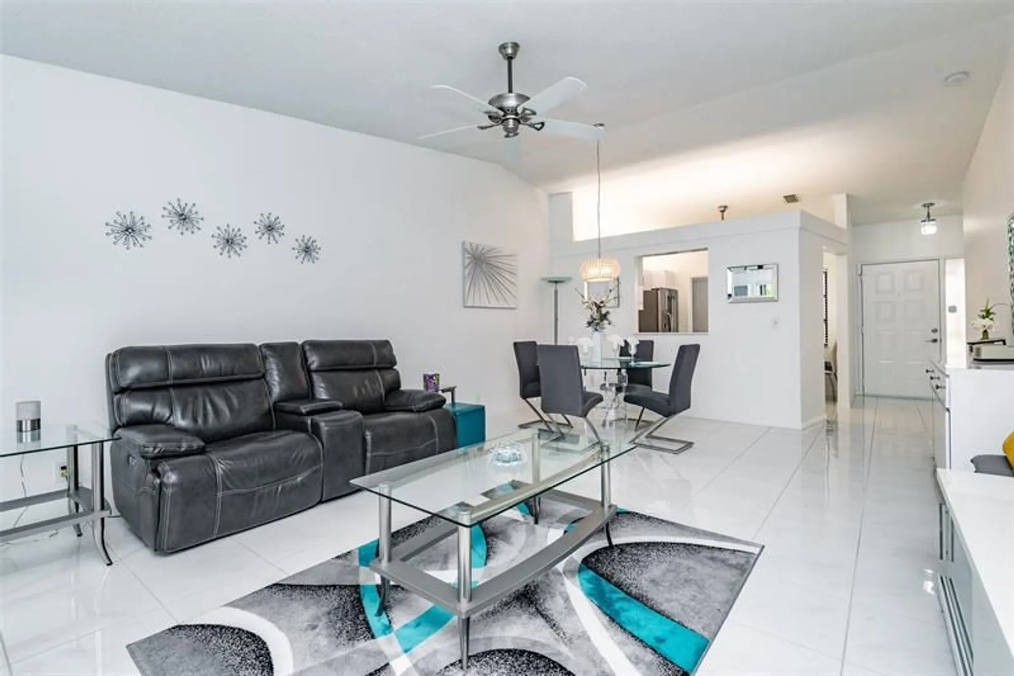Property Slideshow image 10 of 45 | 8077 whispering palm dr # 1, Boca Raton, FL, 33496