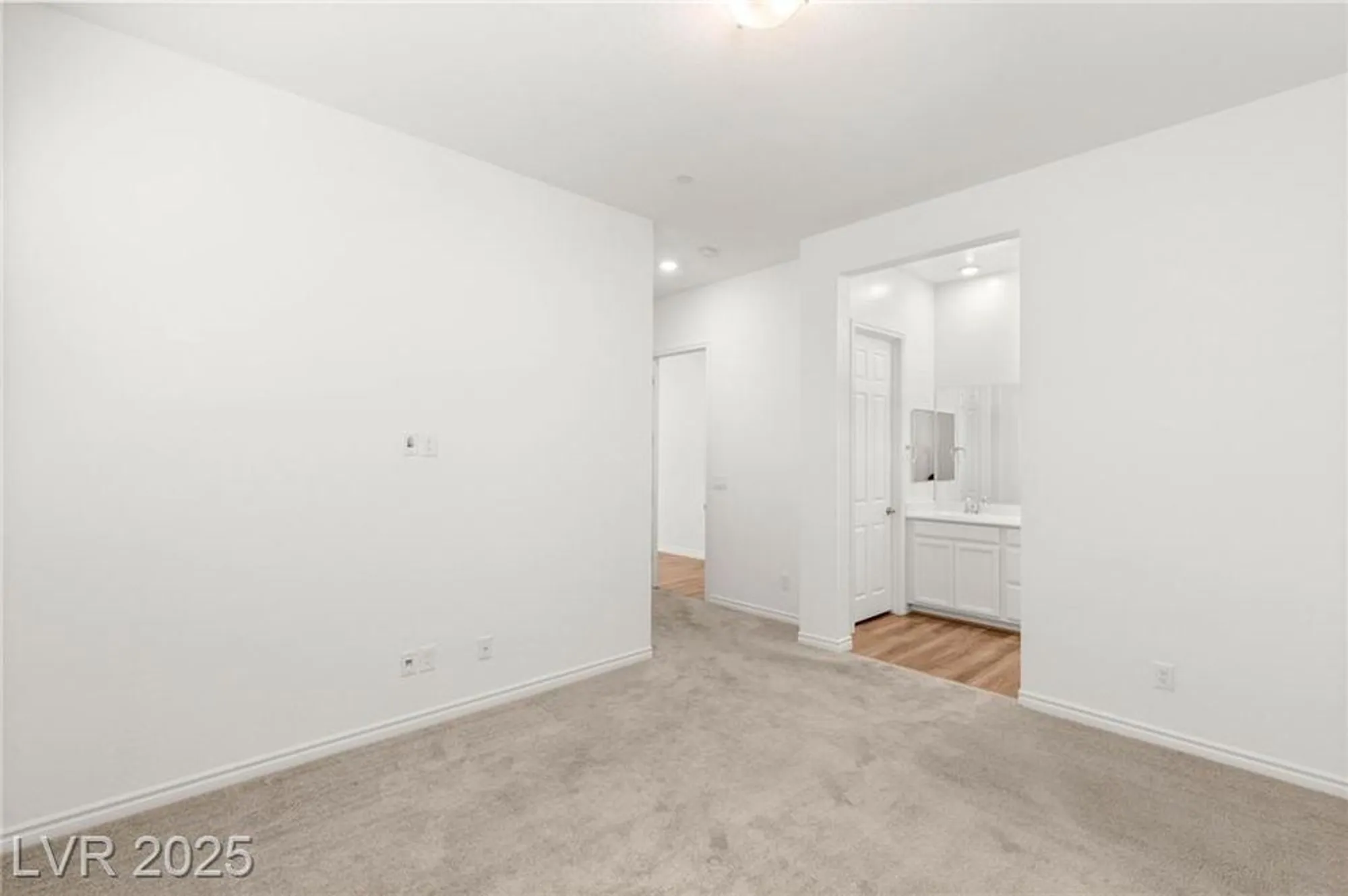 Property Slideshow image 4 of 51 | 209 bellini peak ave, Henderson, NV, 89011