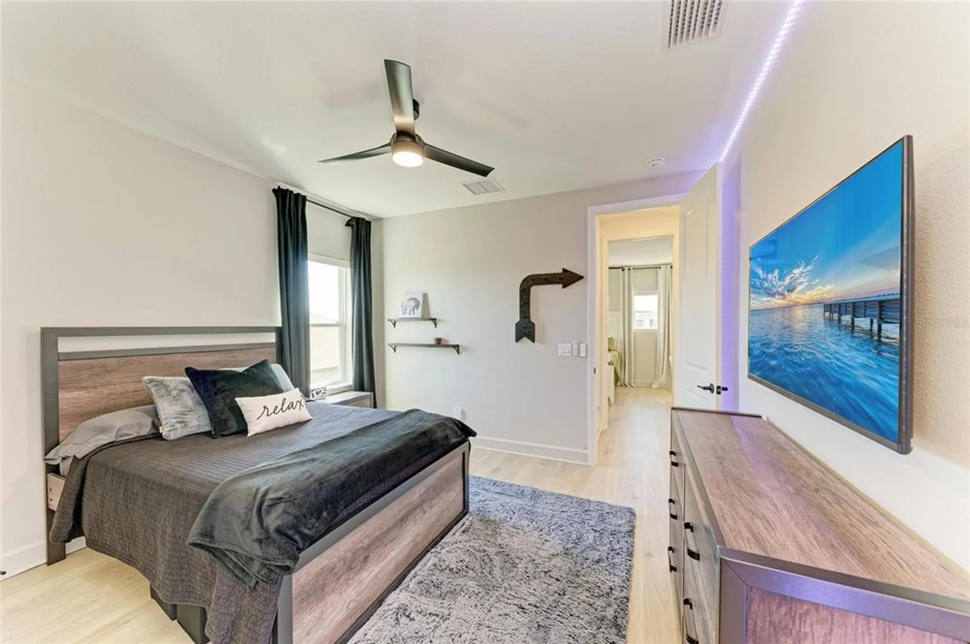 Property Slideshow image 67 of 100 | 16115 mount holly dr, Bradenton, FL, 34211