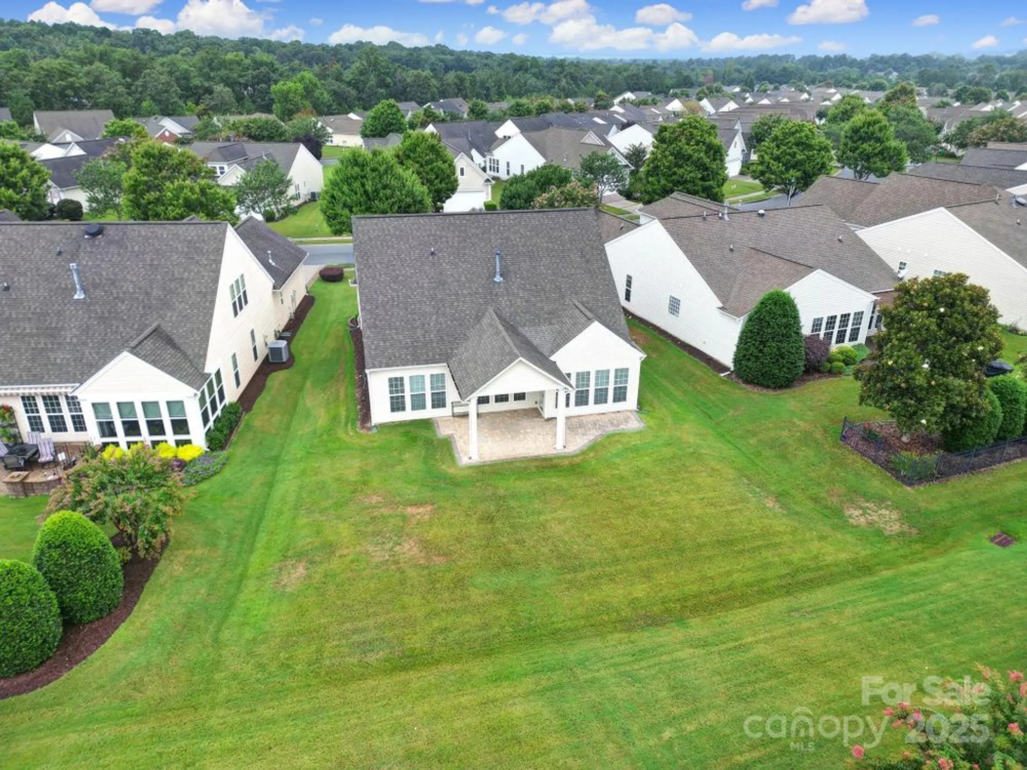 Property Slideshow image 37 of 48 | 1024 mesa verde dr, Fort Mill, SC, 29707