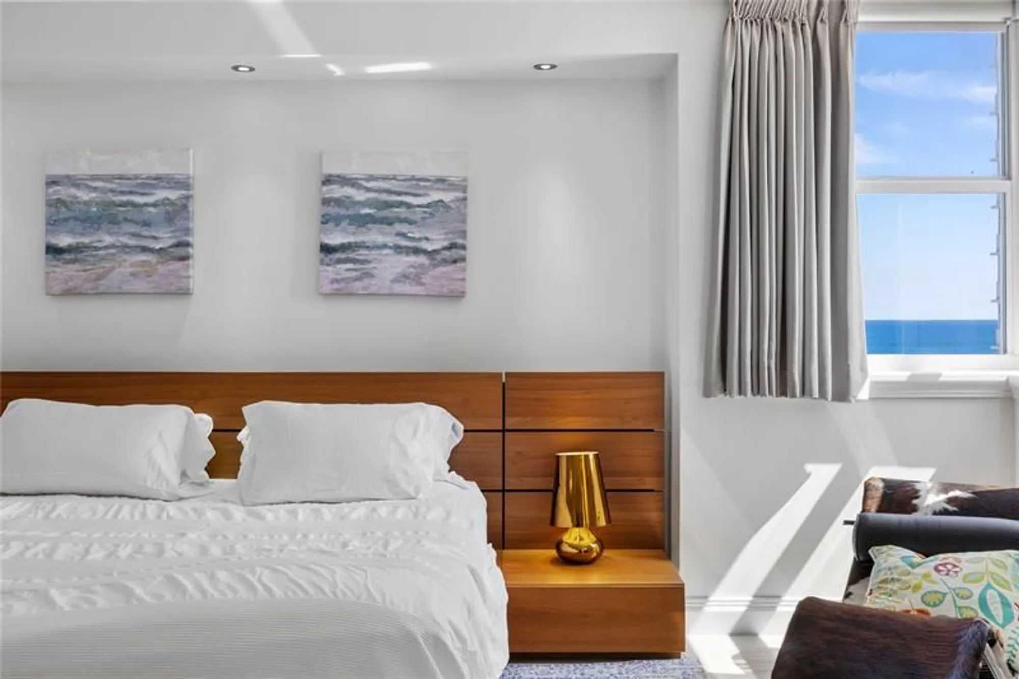 Property Slideshow image 17 of 50 | 1880 s ocean dr ts306, Hallandale Beach, FL, 33009