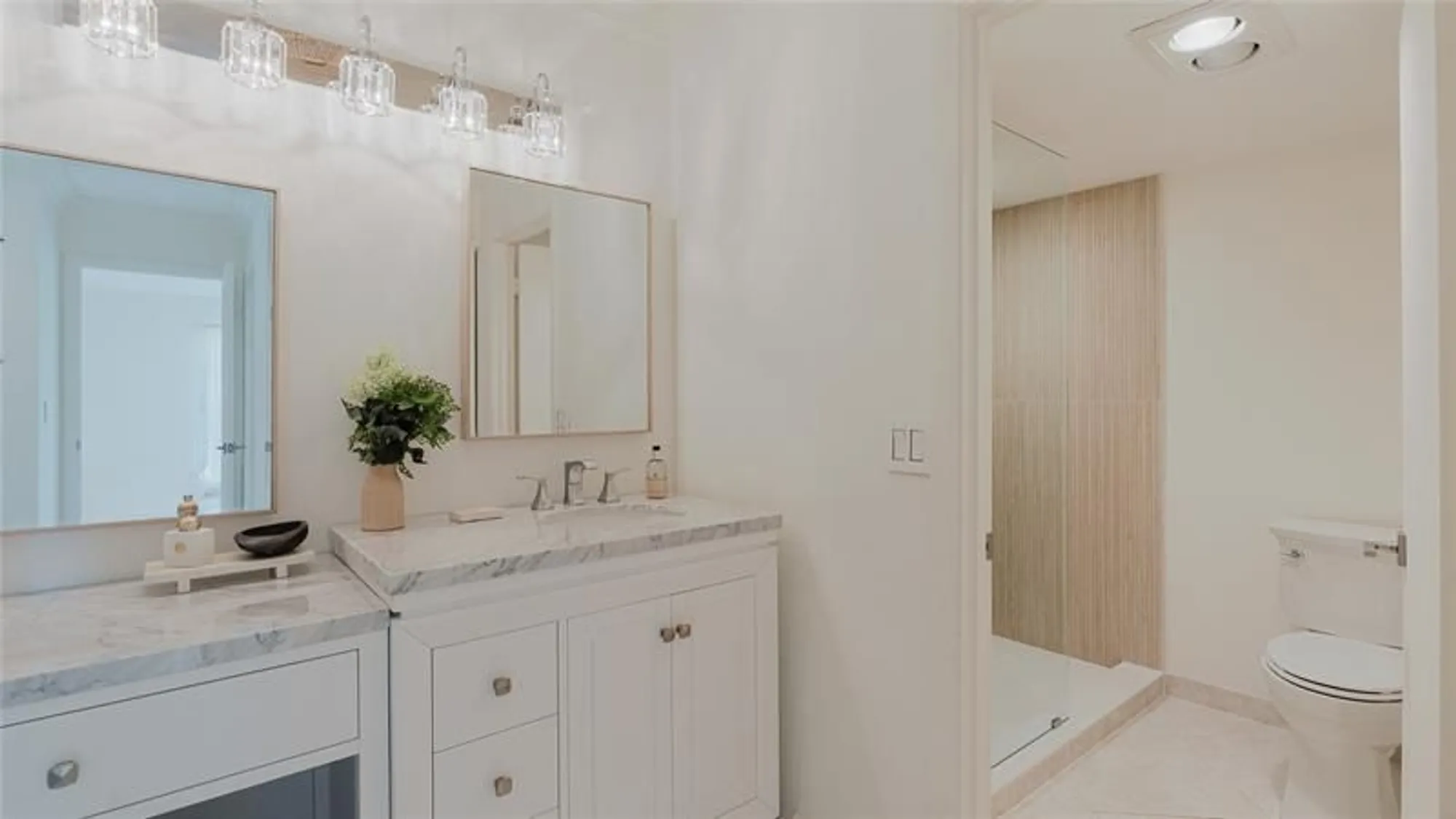 Property Slideshow image 9 of 32 | 9277 vista del lago apt 39b, Boca Raton, FL, 33428