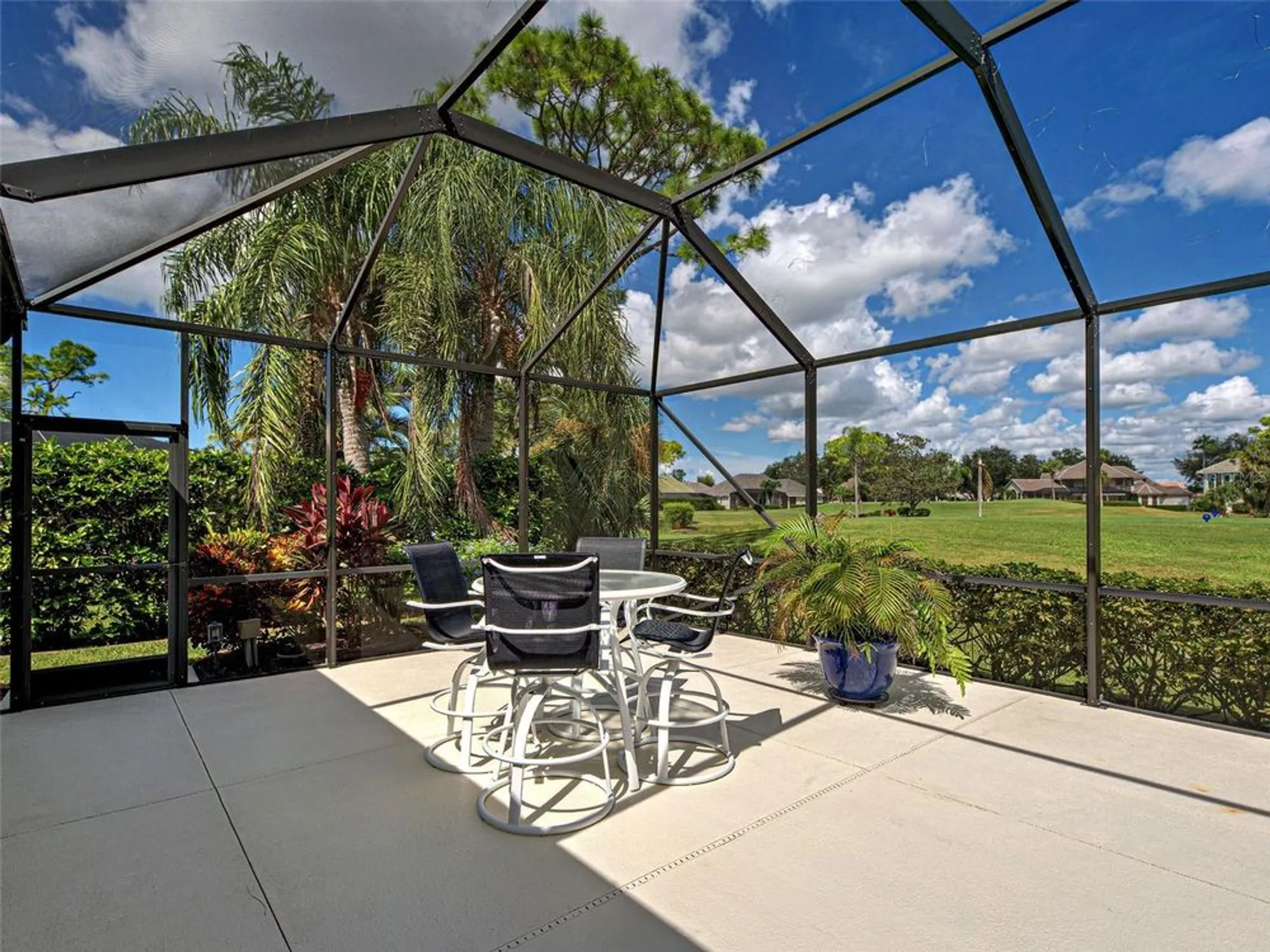 Property Slideshow image 27 of 66 | 431 tremingham way, Venice, FL, 34293