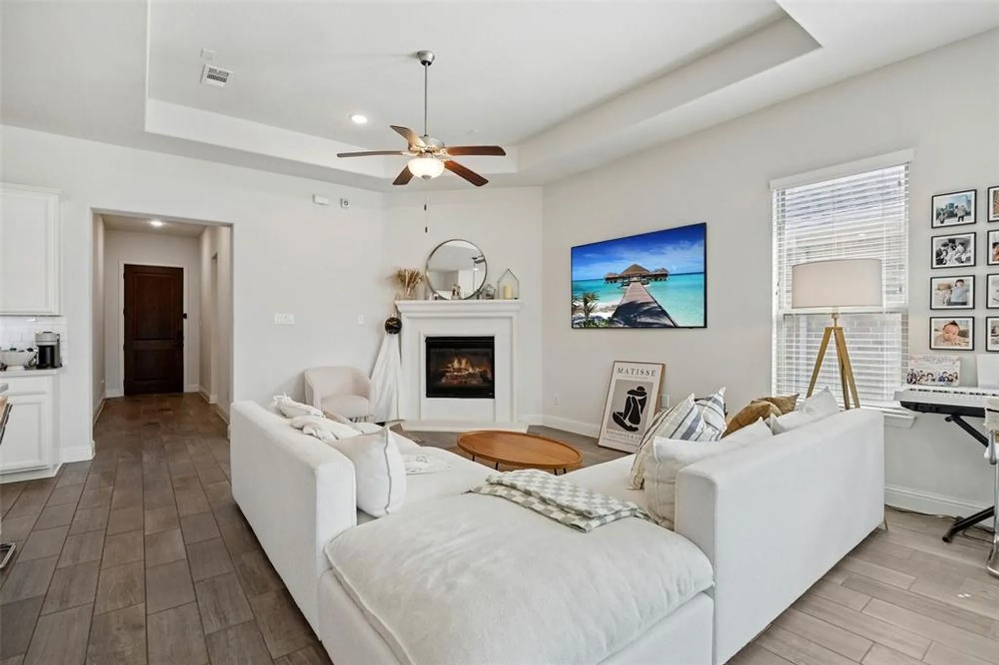Property Slideshow image 7 of 33 | 2732 promenade, The Colony, TX, 75056
