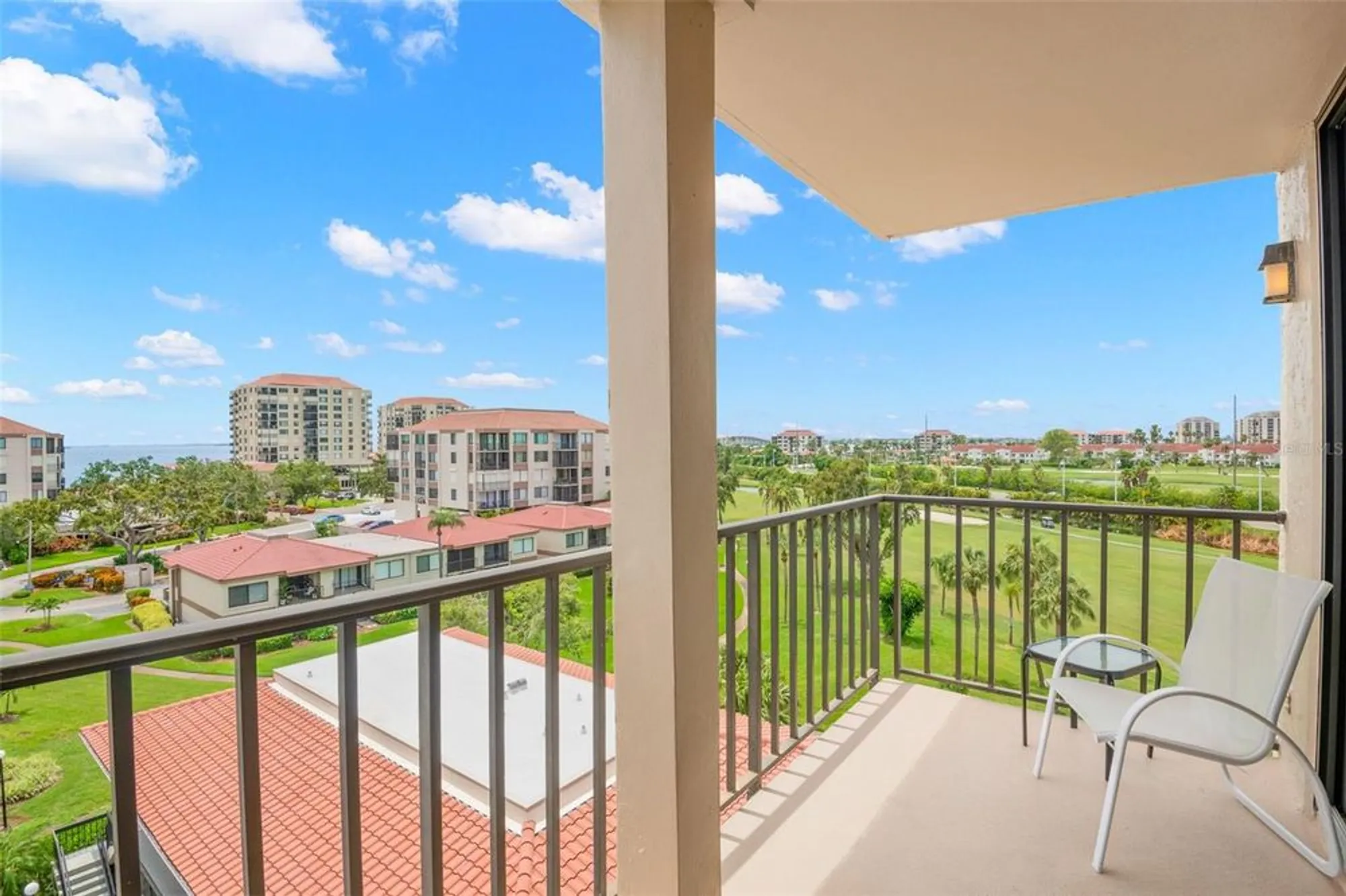 Property Slideshow image 15 of 43 | 6219 palma del mar blvd s apt 606, Saint Petersburg, FL, 33715