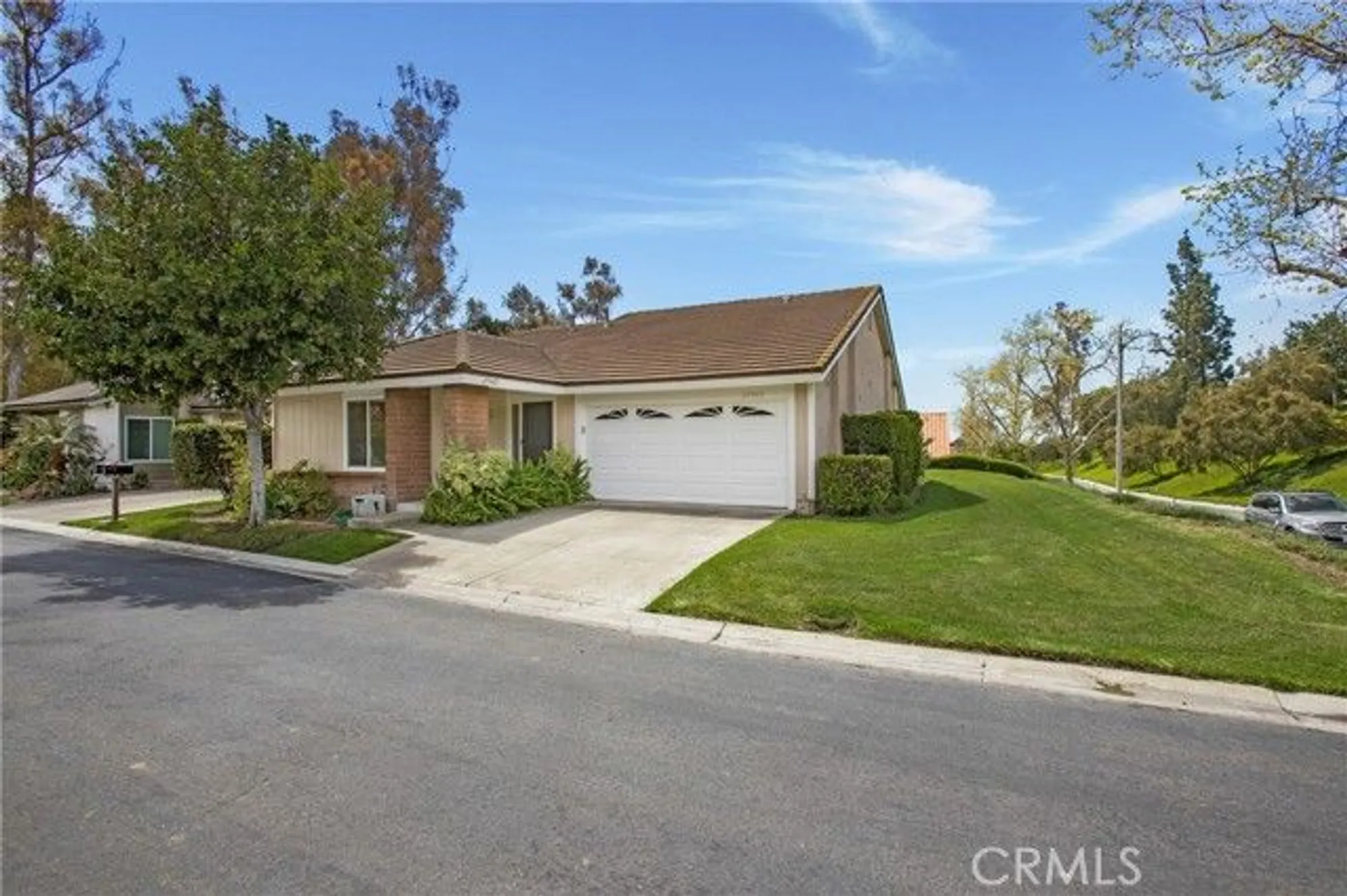 Property Slideshow image 18 of 26 | 27942 via granados, Mission Viejo, CA, 92692