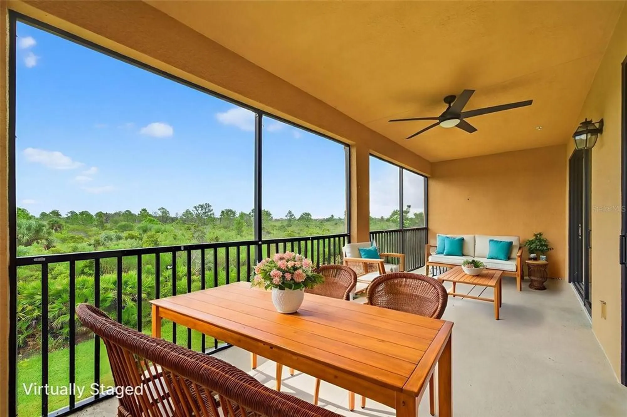 Property Slideshow image 57 of 91 | 10047 crooked creek dr 201, Venice, FL, 34293