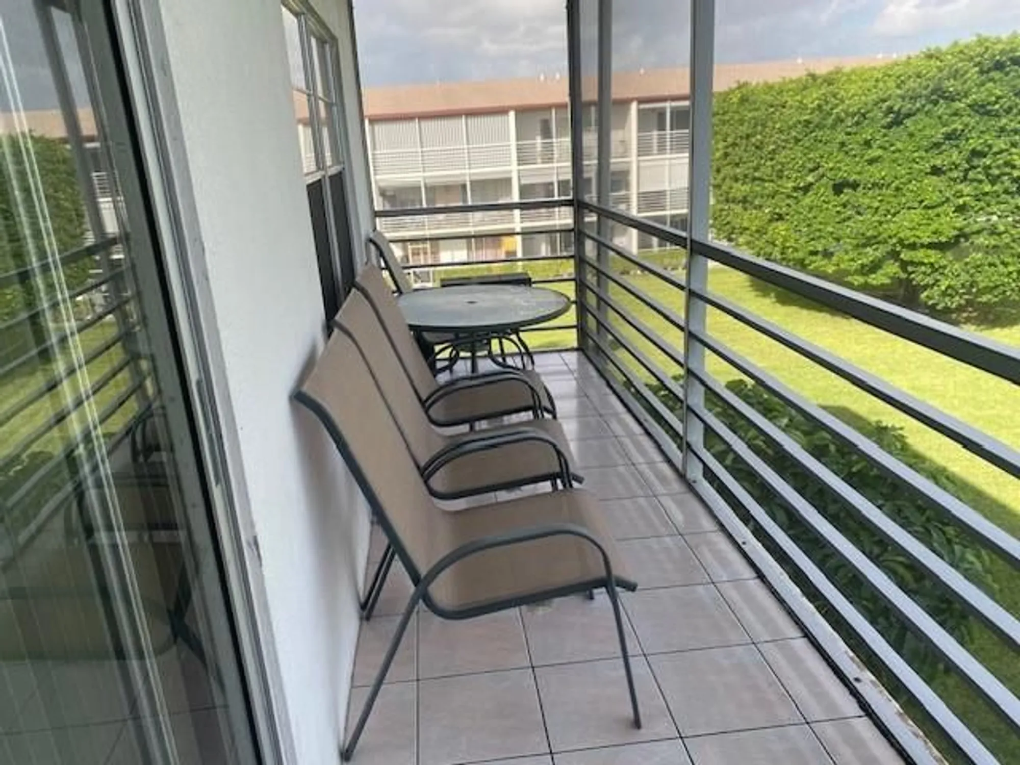 Property Slideshow image 2 of 9 | 117 brighton c # 117, Boca Raton, FL, 33434