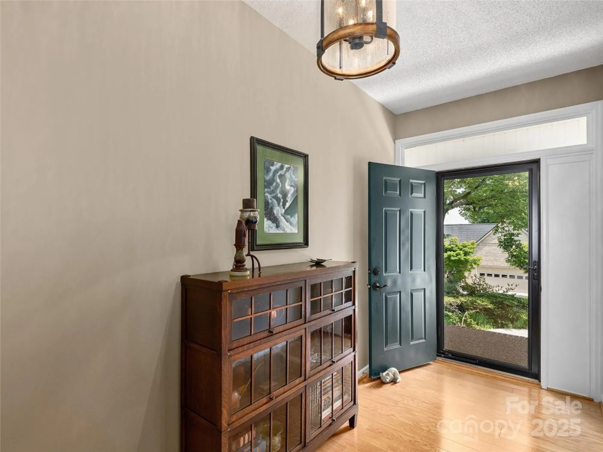 Property Slideshow image 3 of 37 | 306 croydon dr, Hendersonville, NC, 28791