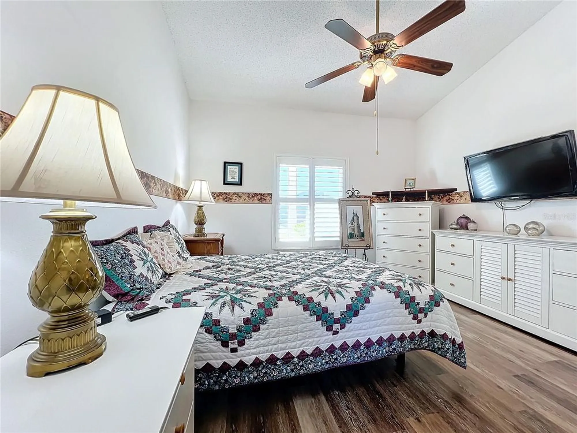 Property Slideshow image 32 of 53 | 25339 hibiscus st, Leesburg, FL, 34748