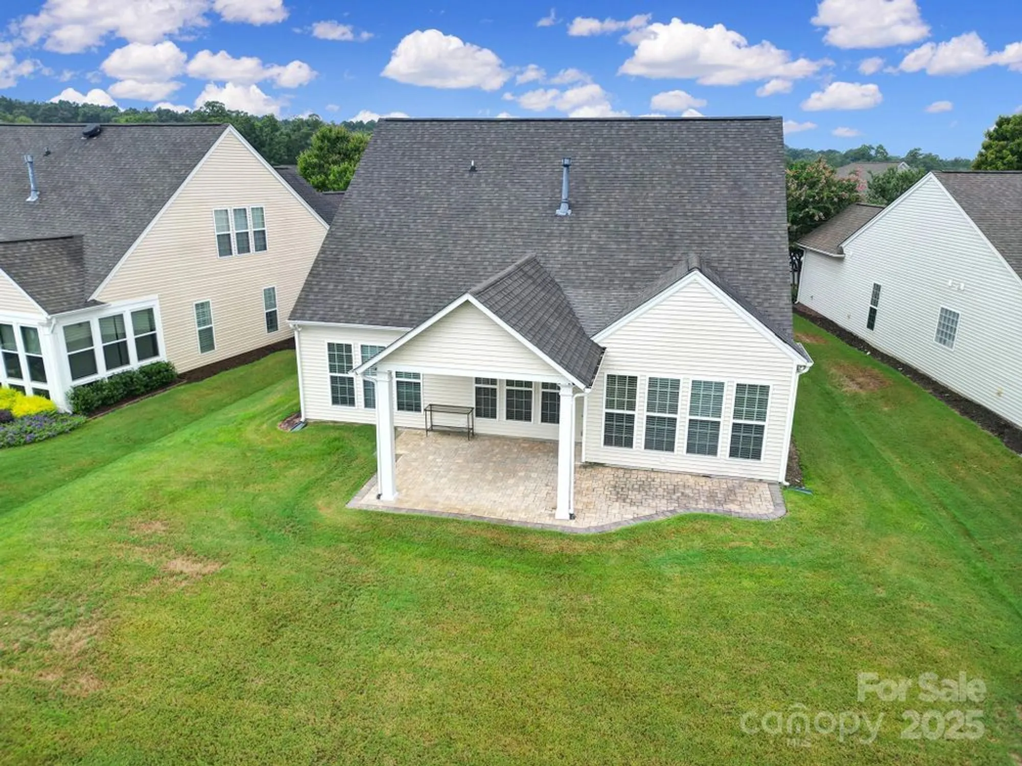 Property Slideshow image 36 of 48 | 1024 mesa verde dr, Fort Mill, SC, 29707