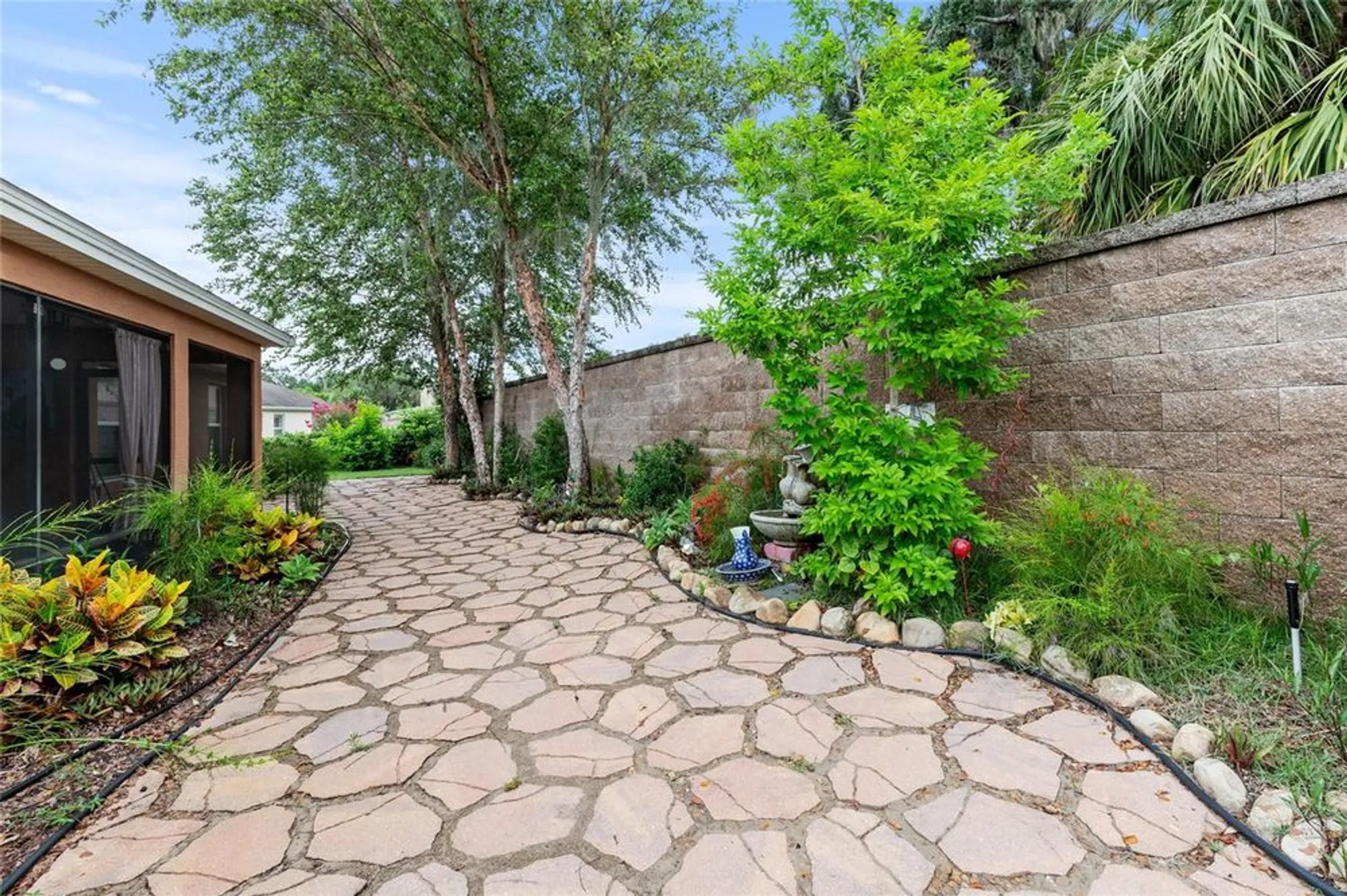 Property Slideshow image 30 of 31 | 1965 gatehouse ter, The Villages, FL, 32163