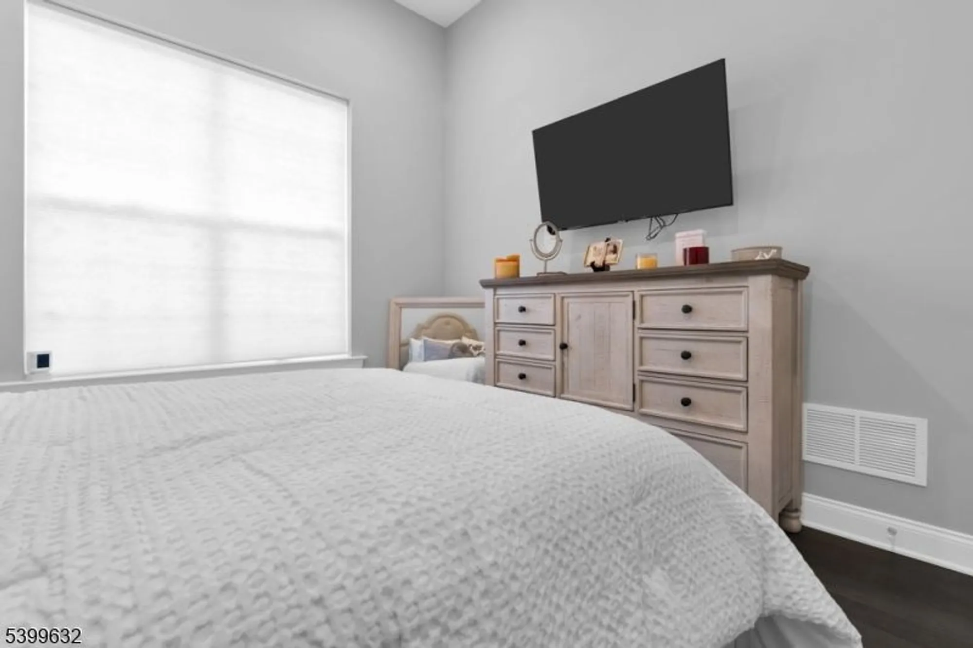 Property Slideshow image 21 of 44 | 48 drake way, Flanders, NJ, 07836