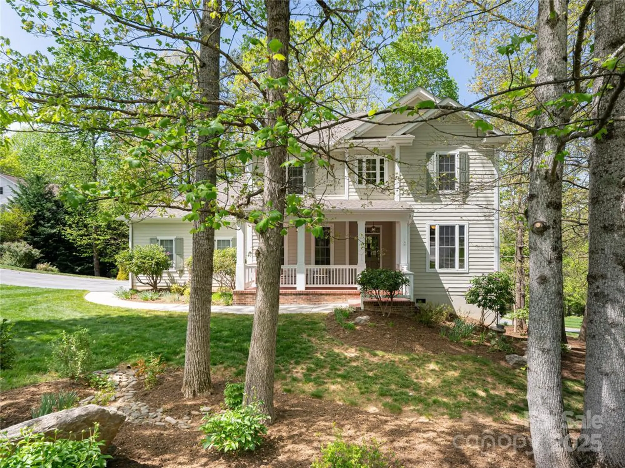 Property Slideshow image 37 of 42 | 11 larue ct, Biltmore Lake, NC, 28715