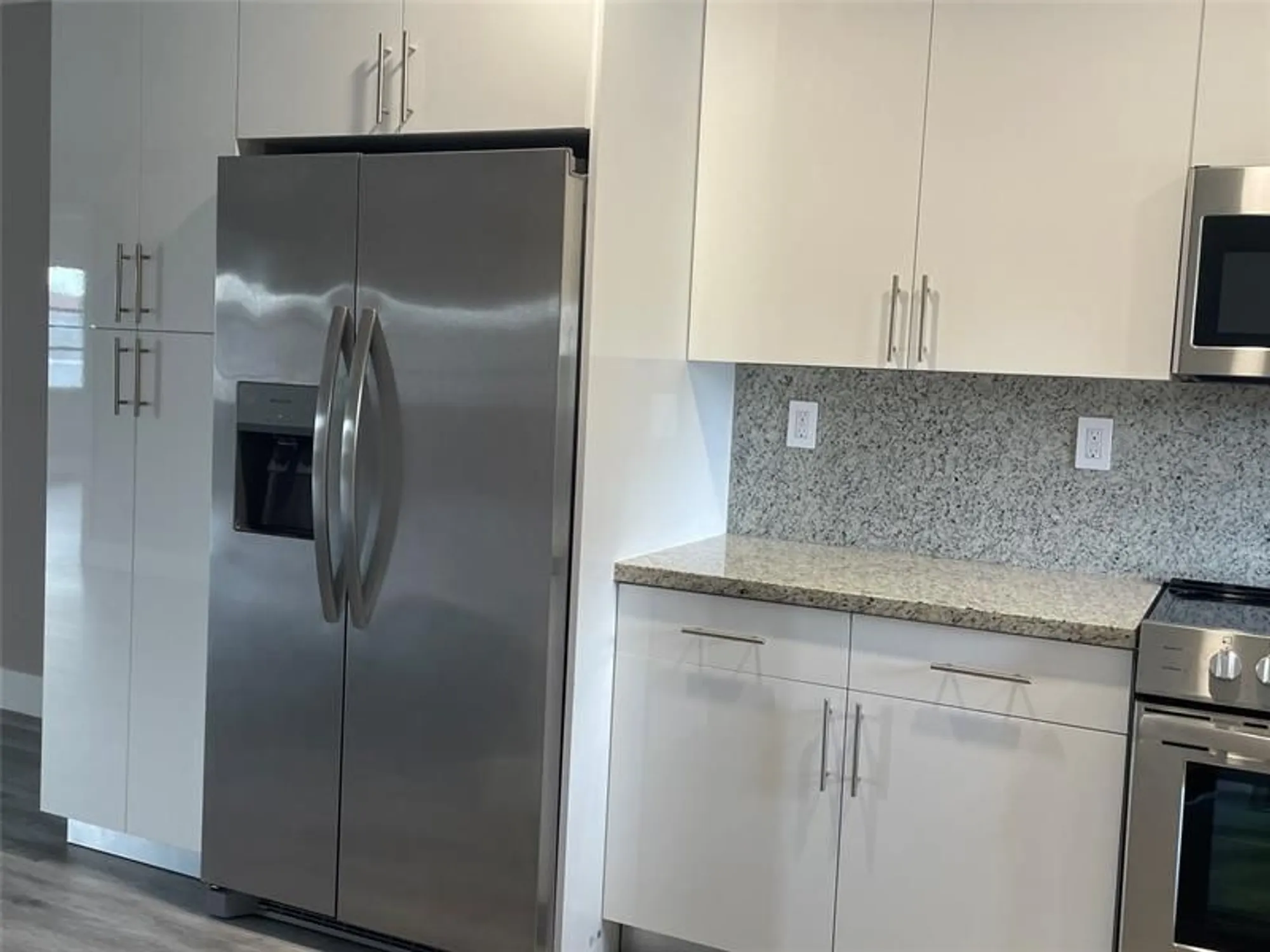 Property Slideshow image 6 of 53 | 8962 s hollybrook blvd 308, Pembroke Pines, FL, 33025