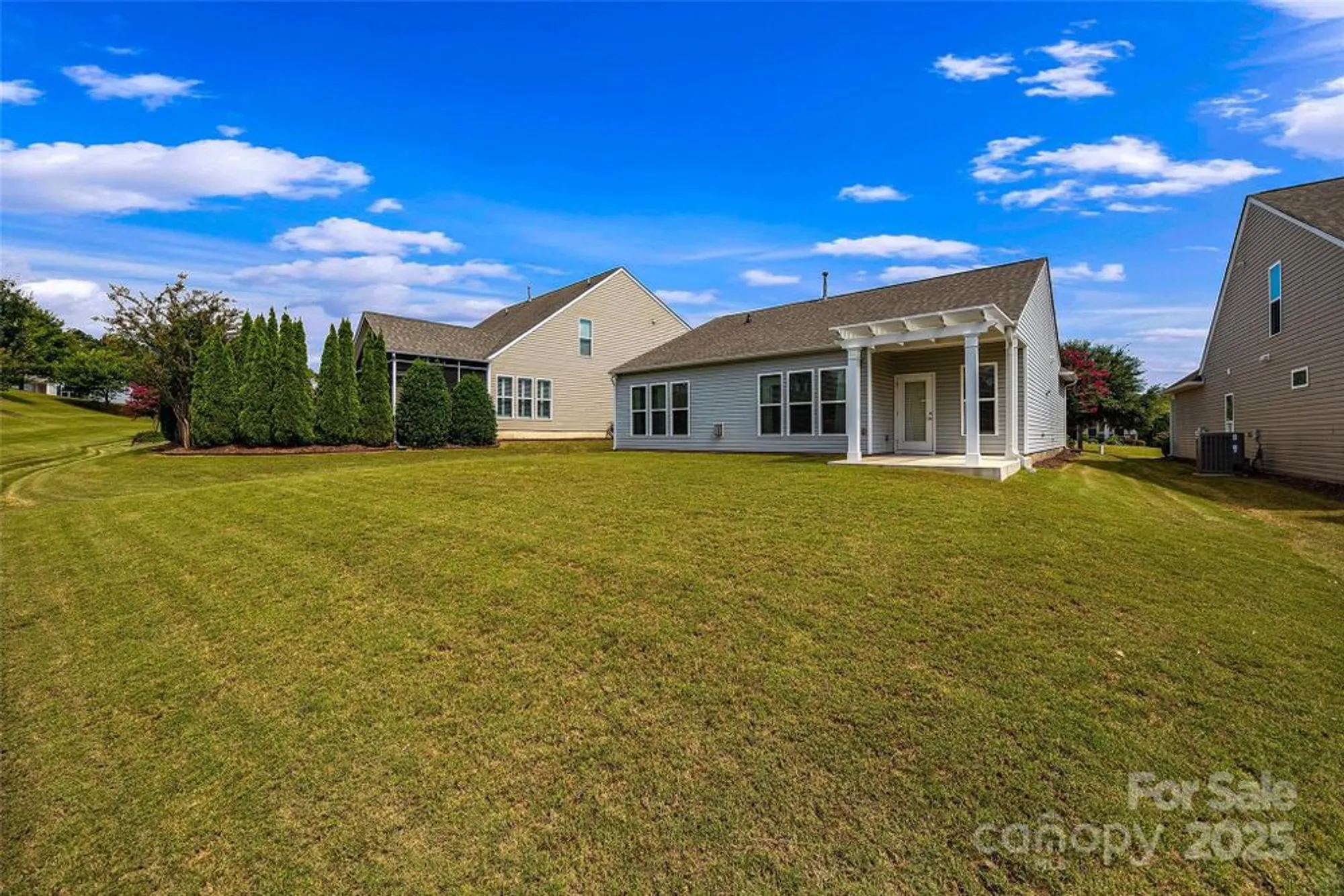 Property Slideshow image 19 of 32 | 20151 dovekie ln, Fort Mill, SC, 29707