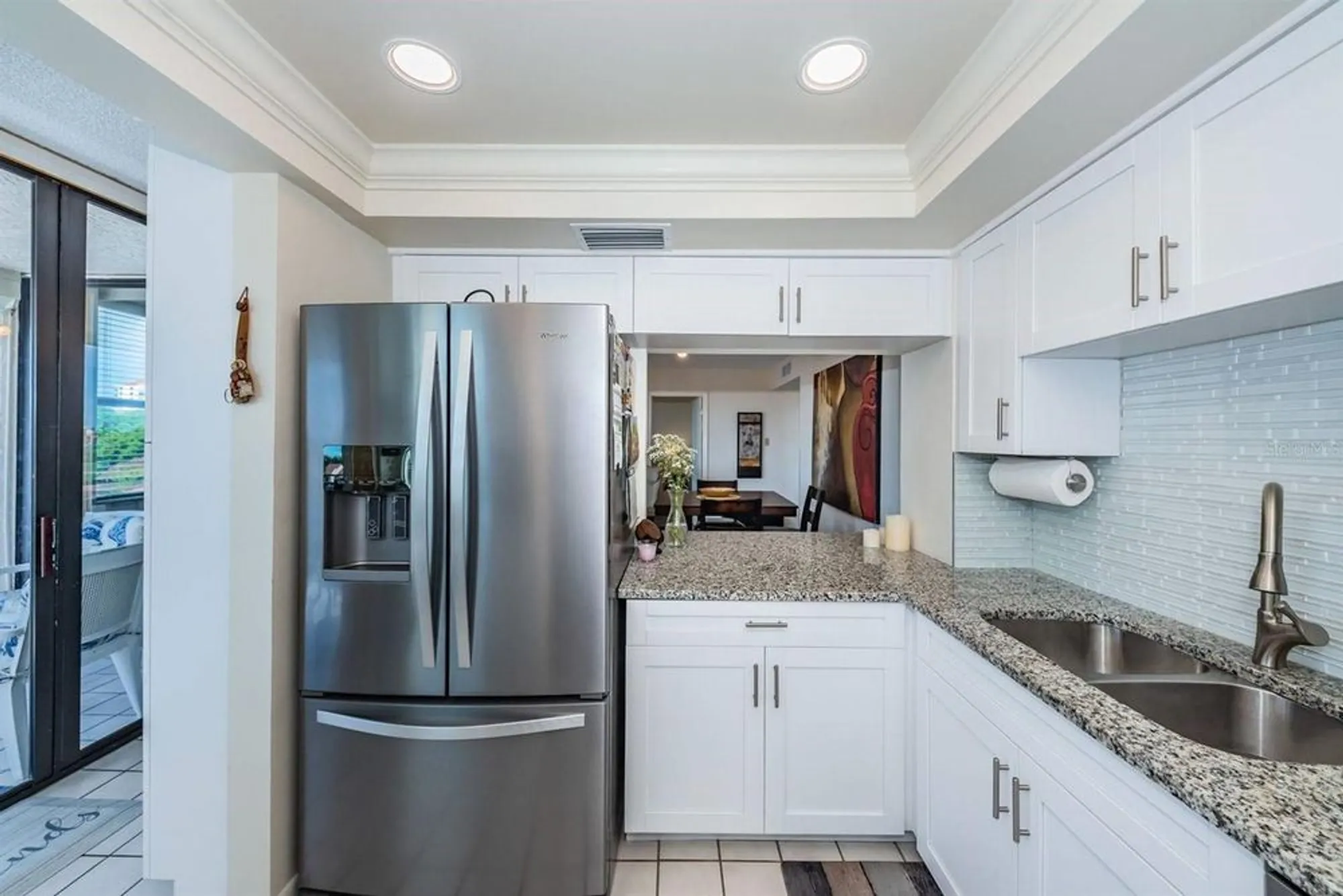 Property Slideshow image 6 of 16 | 6145 sun blvd apt 404, Saint Petersburg, FL, 33715