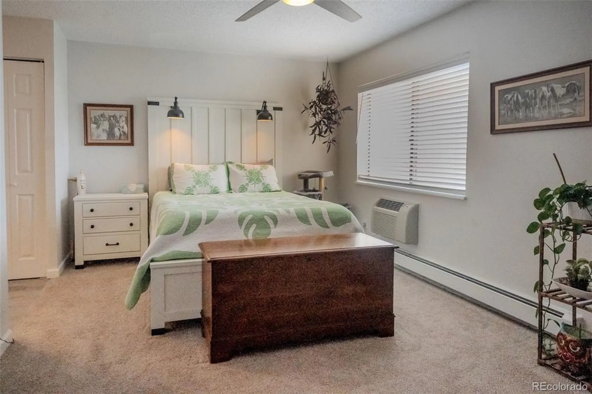Property Slideshow image 11 of 31 | 14091 e marina dr apt 612, Aurora, CO, 80014
