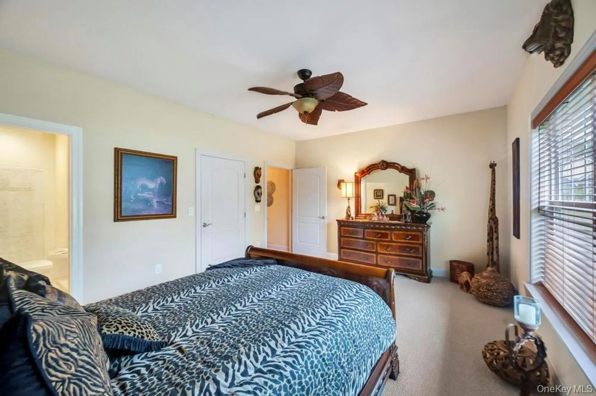 Property Slideshow image 29 of 42 | 4 haverton ct, Riverhead, NY, 11901