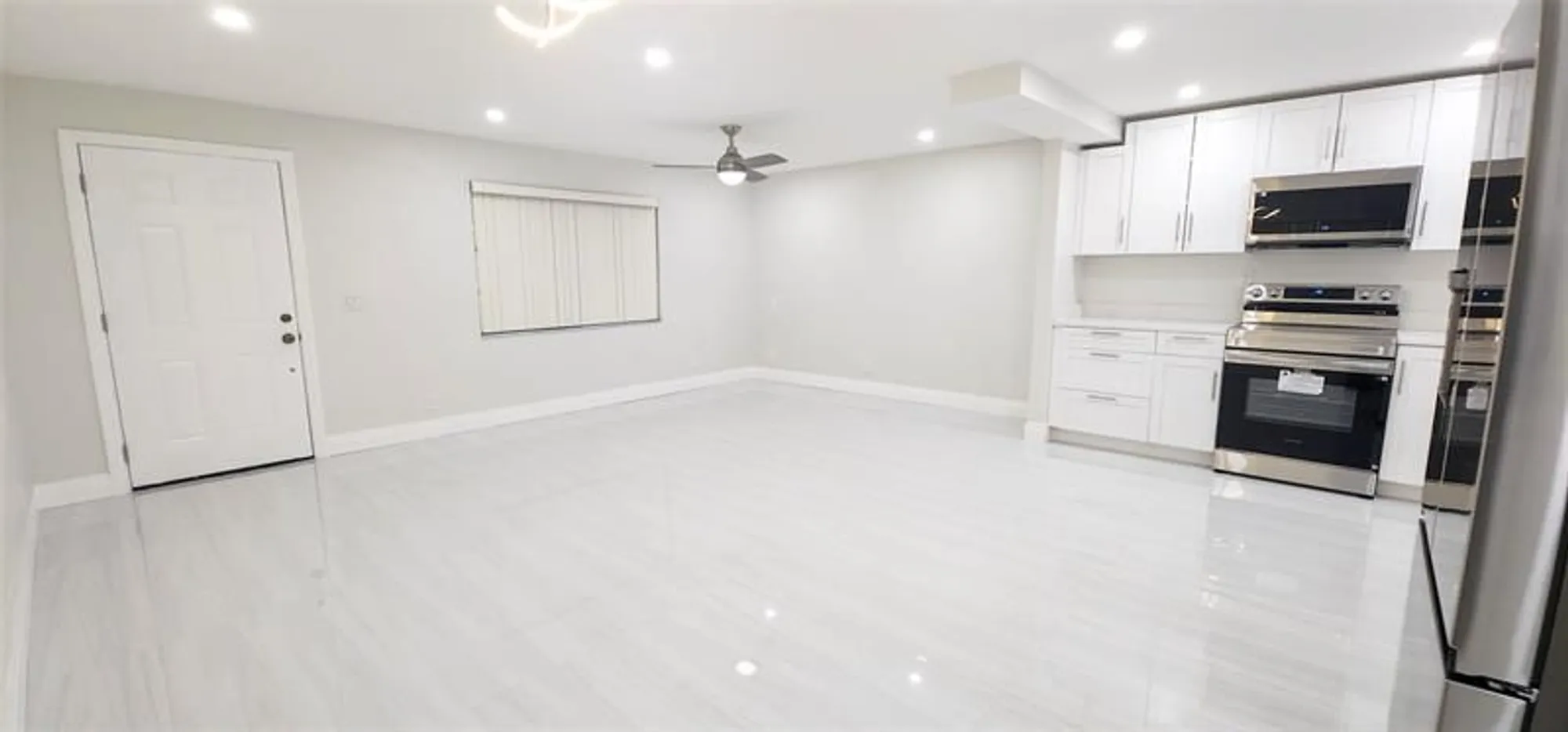 Property Slideshow image 3 of 21 | 343 normandy h # 343, Delray Beach, FL, 33484