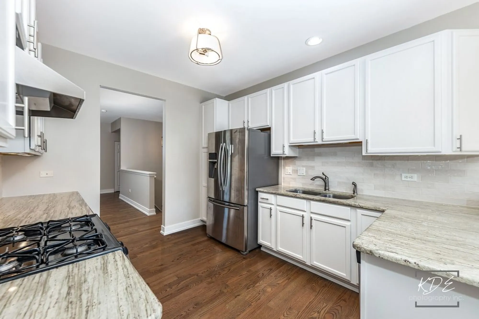 Property Slideshow image 7 of 33 | 2836 hillcrest cir, Naperville, IL, 60564