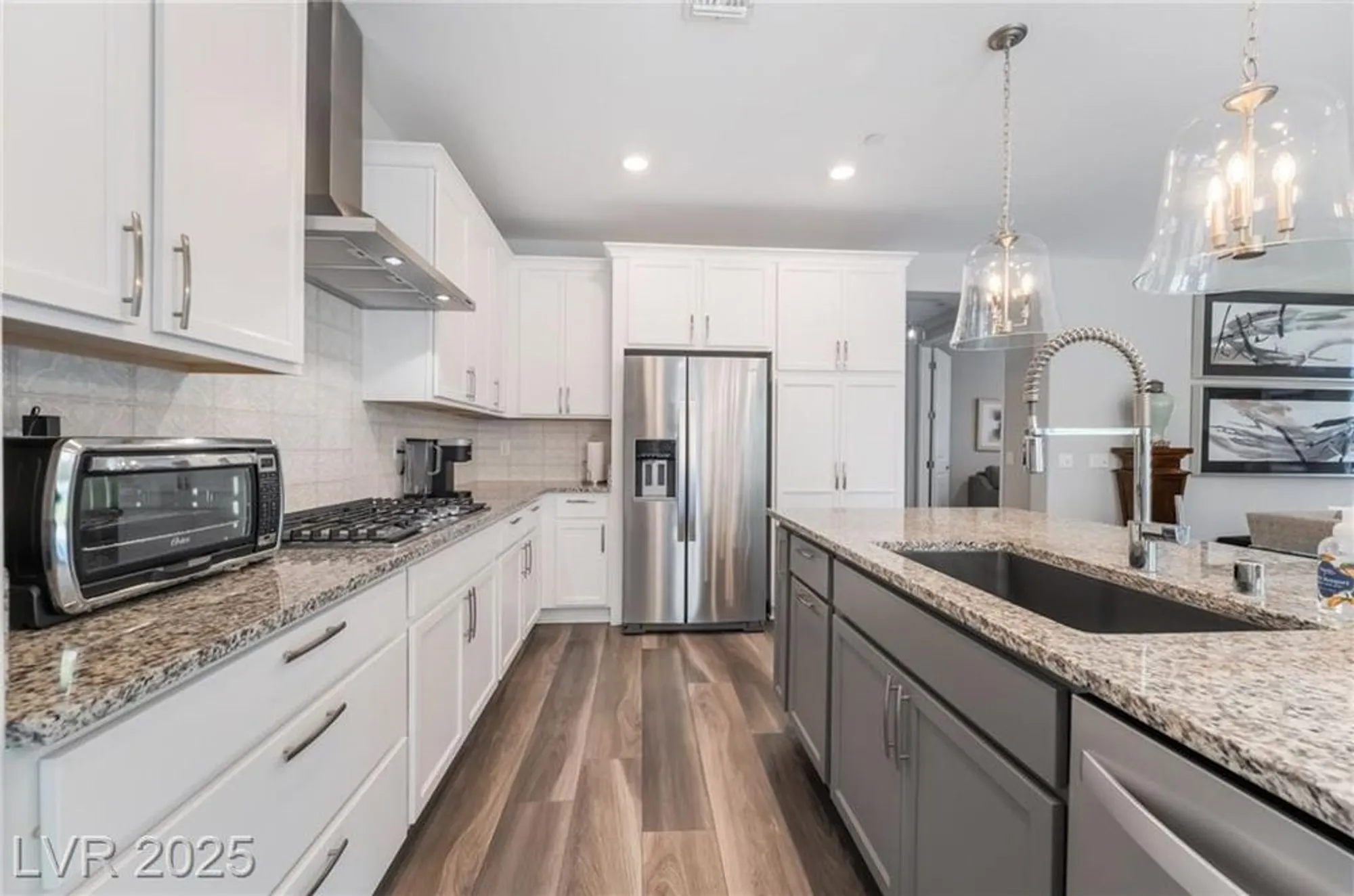 Property Slideshow image 11 of 44 | 15 arid crest ave, Henderson, NV, 89011