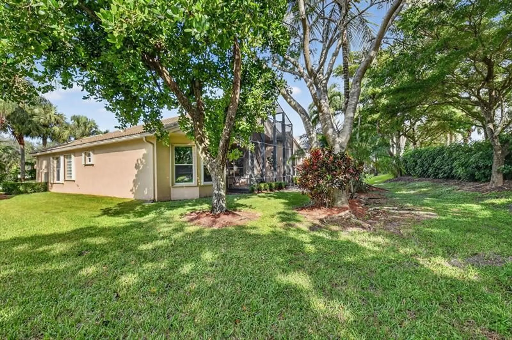 Property Slideshow image 48 of 64 | 8871 majorca bay dr, Lake Worth, FL, 33467