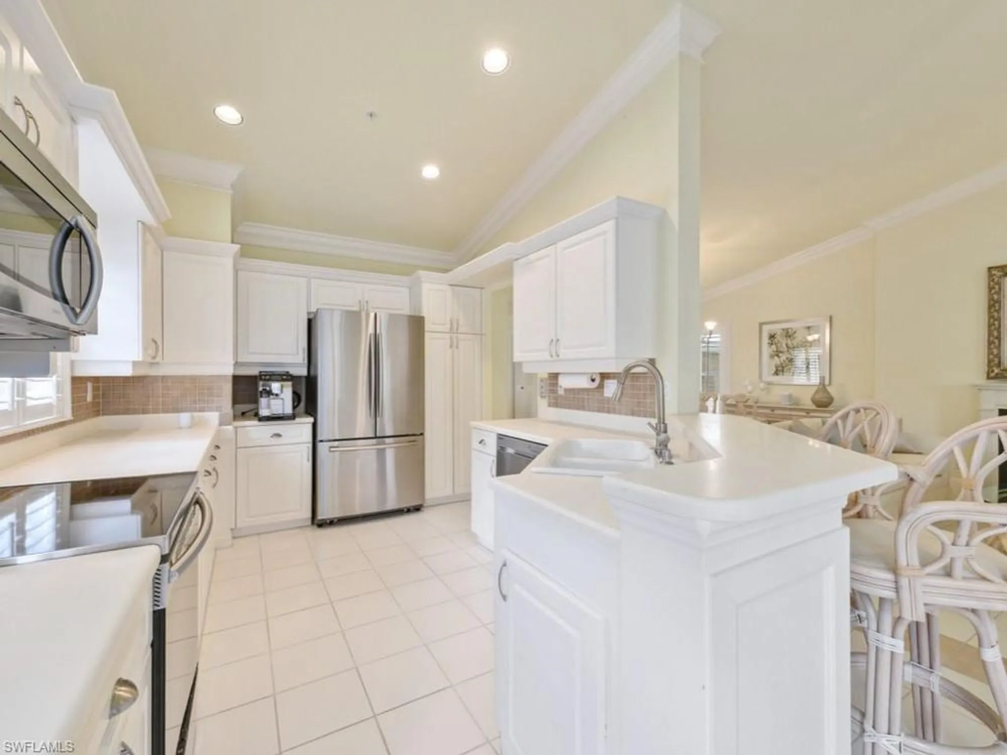 Property Slideshow image 11 of 30 | 24797 lakemont cove ln 204, Bonita Springs, FL, 34134