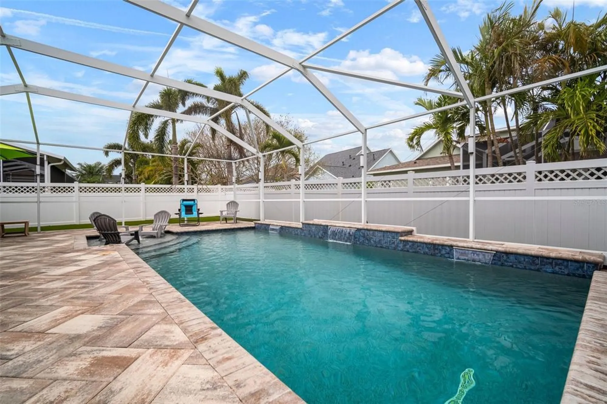 Property Slideshow image 7 of 80 | 513 manns harbor dr, Apollo Beach, FL, 33572