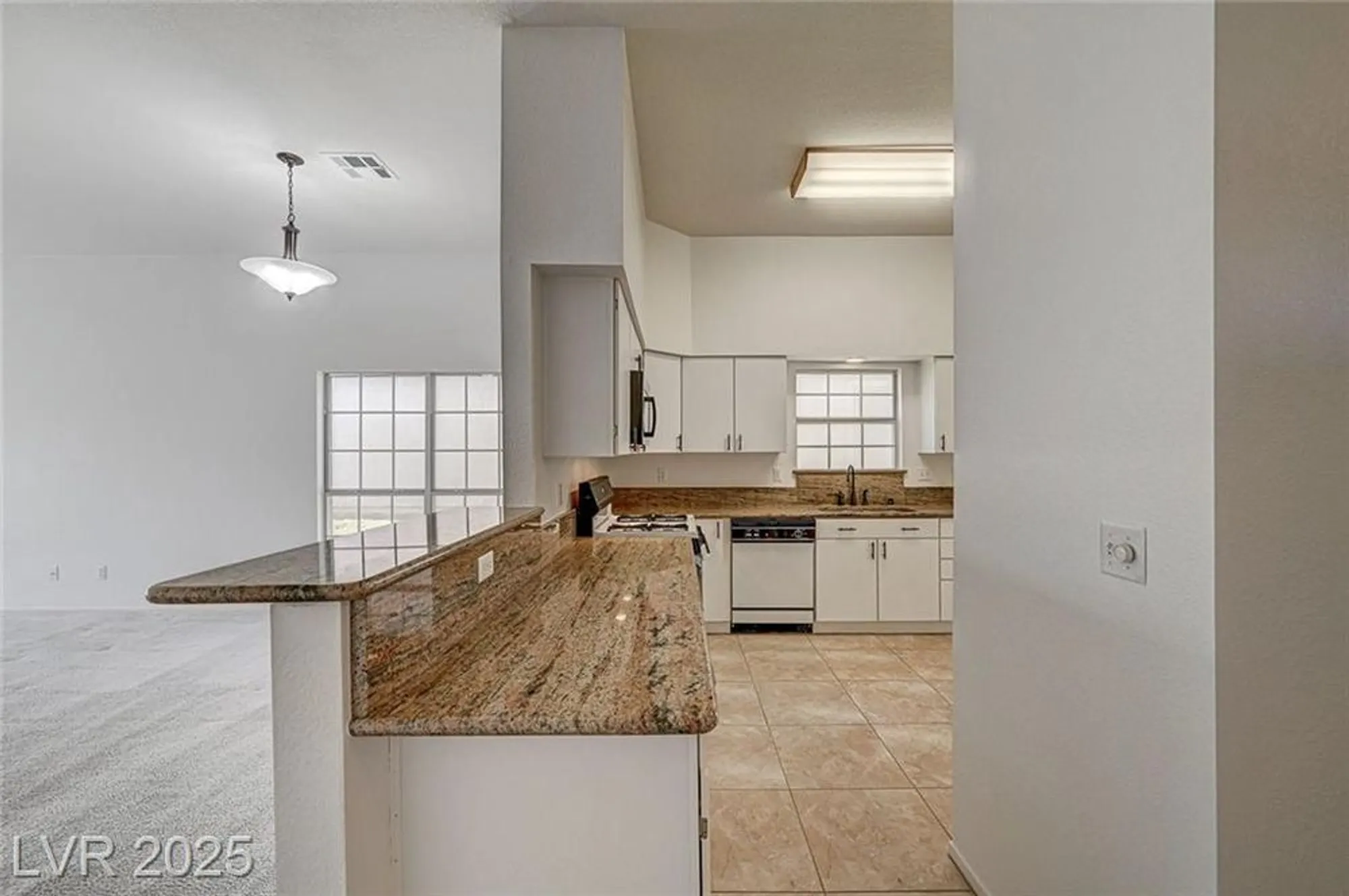 Property Slideshow image 13 of 53 | 4821 cedar lawn way, Las Vegas, NV, 89130