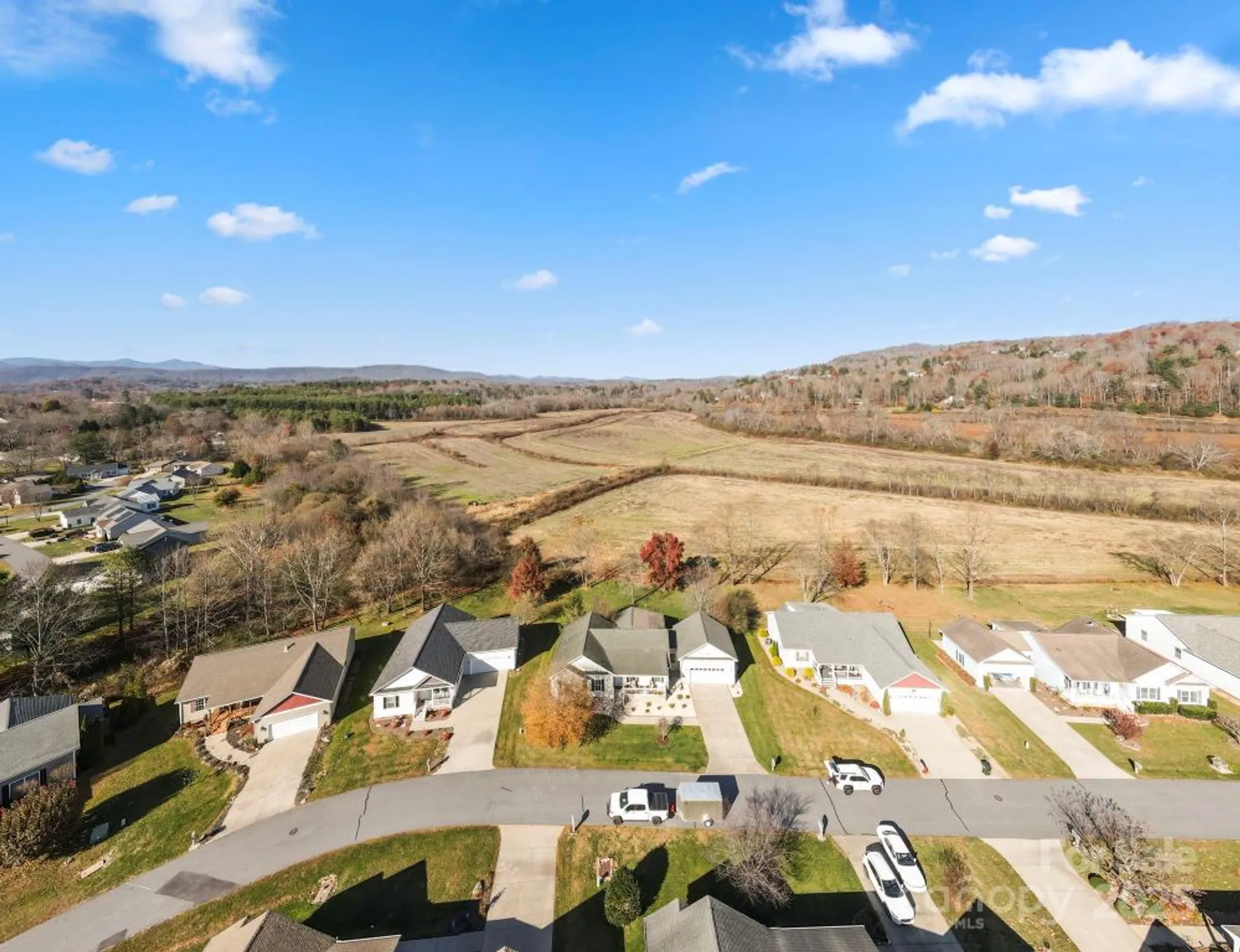 Property Slideshow image 48 of 48 | 494 riverwind dr, Hendersonville, NC, 28739