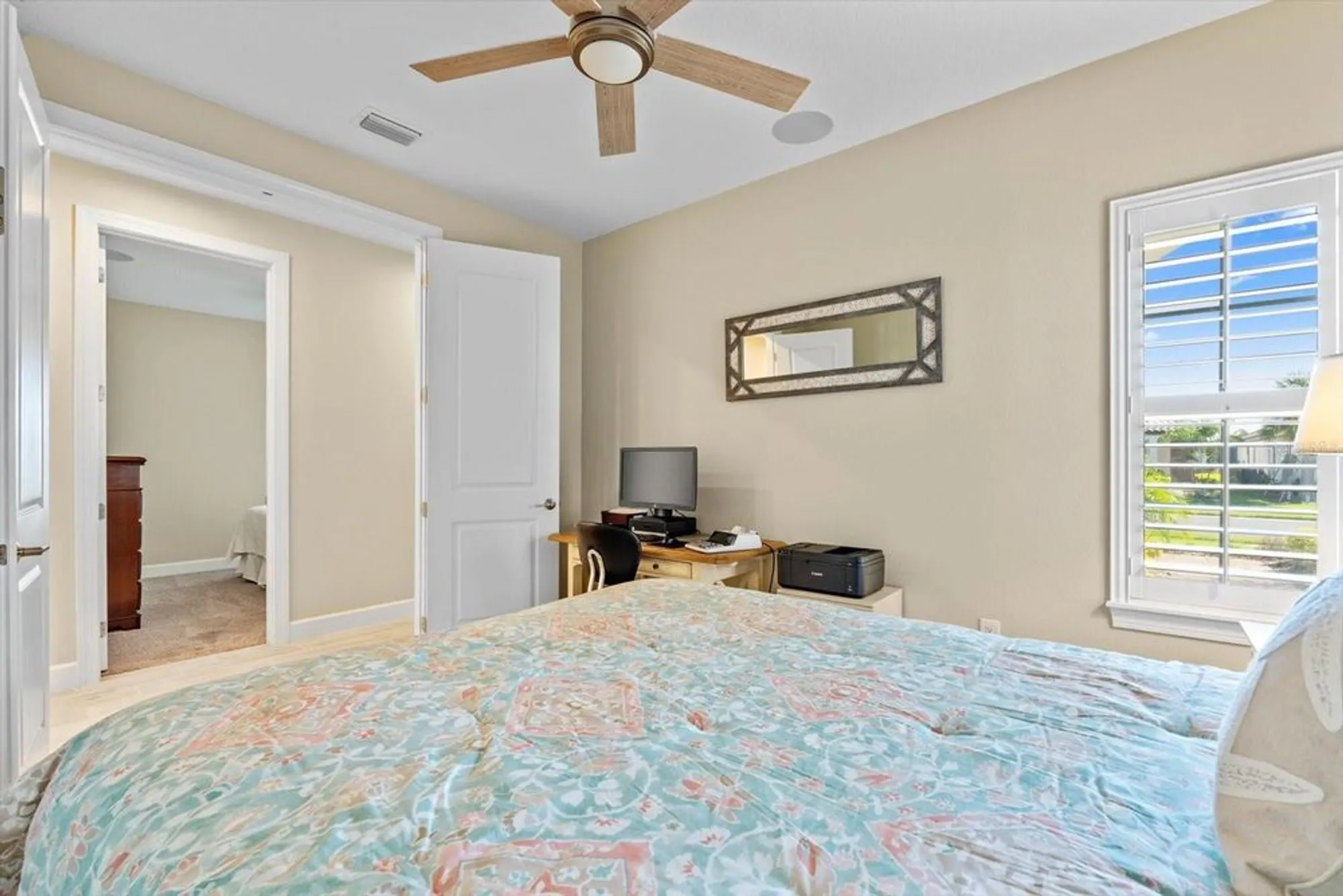 Property Slideshow image 29 of 54 | 11127 devonbridge dr, Palmetto, FL, 34221