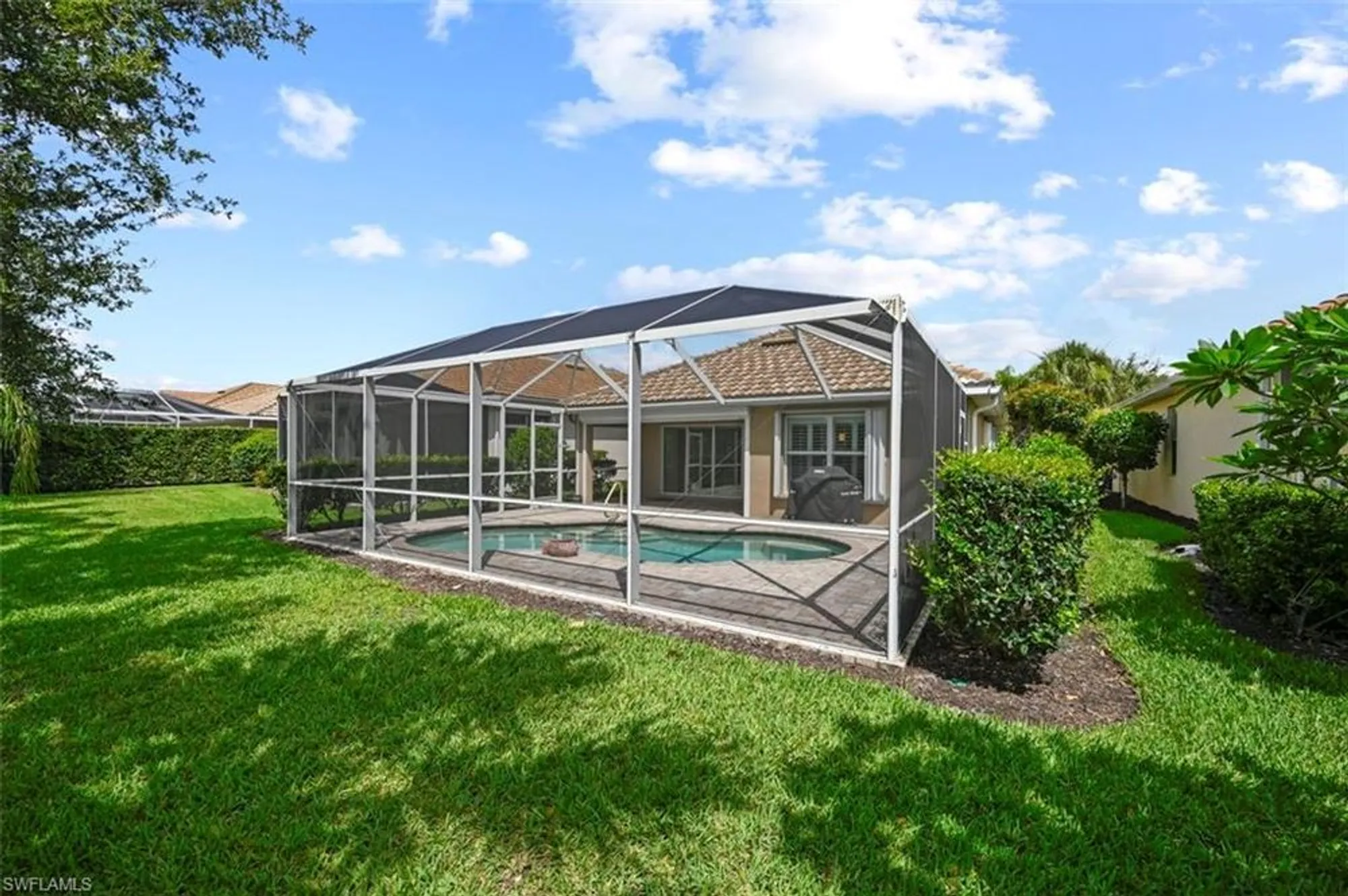 Property Slideshow image 11 of 24 | 15079 reef ln, Bonita Springs, FL, 34135