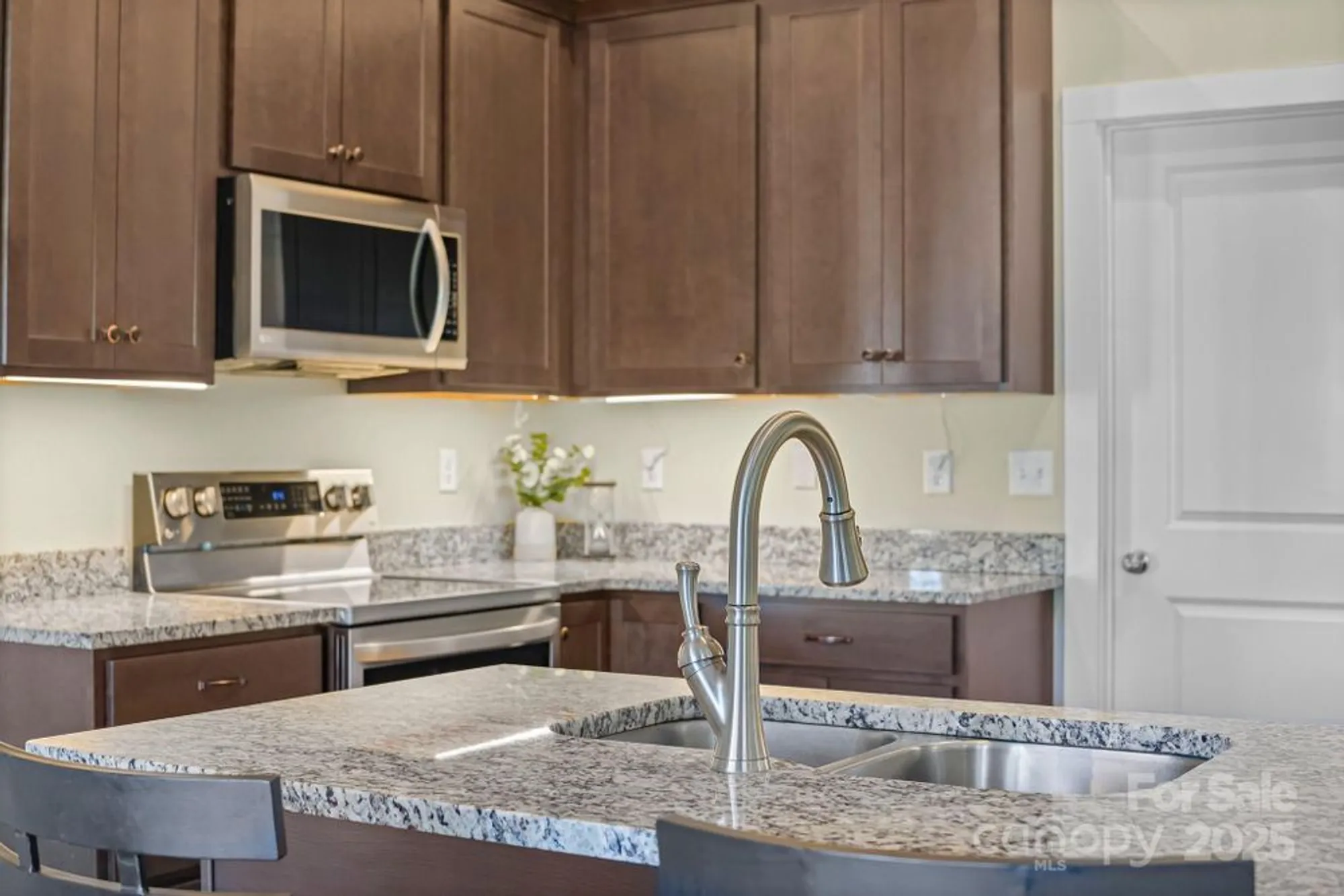 Property Slideshow image 6 of 36 | 457 riverwind dr, Hendersonville, NC, 28739