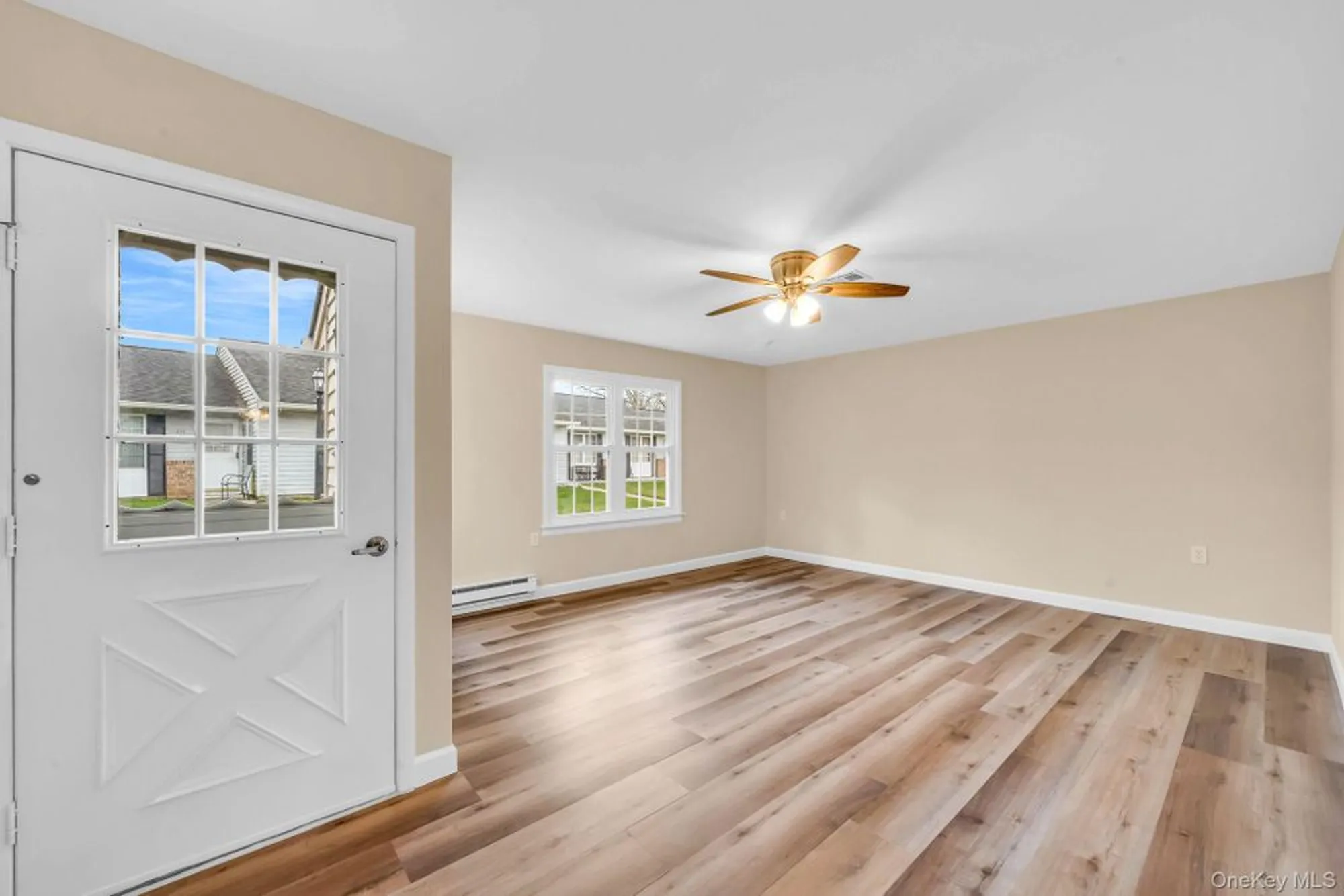 Property Slideshow image 7 of 24 | 380 woodbridge dr d, Ridge, NY, 11961