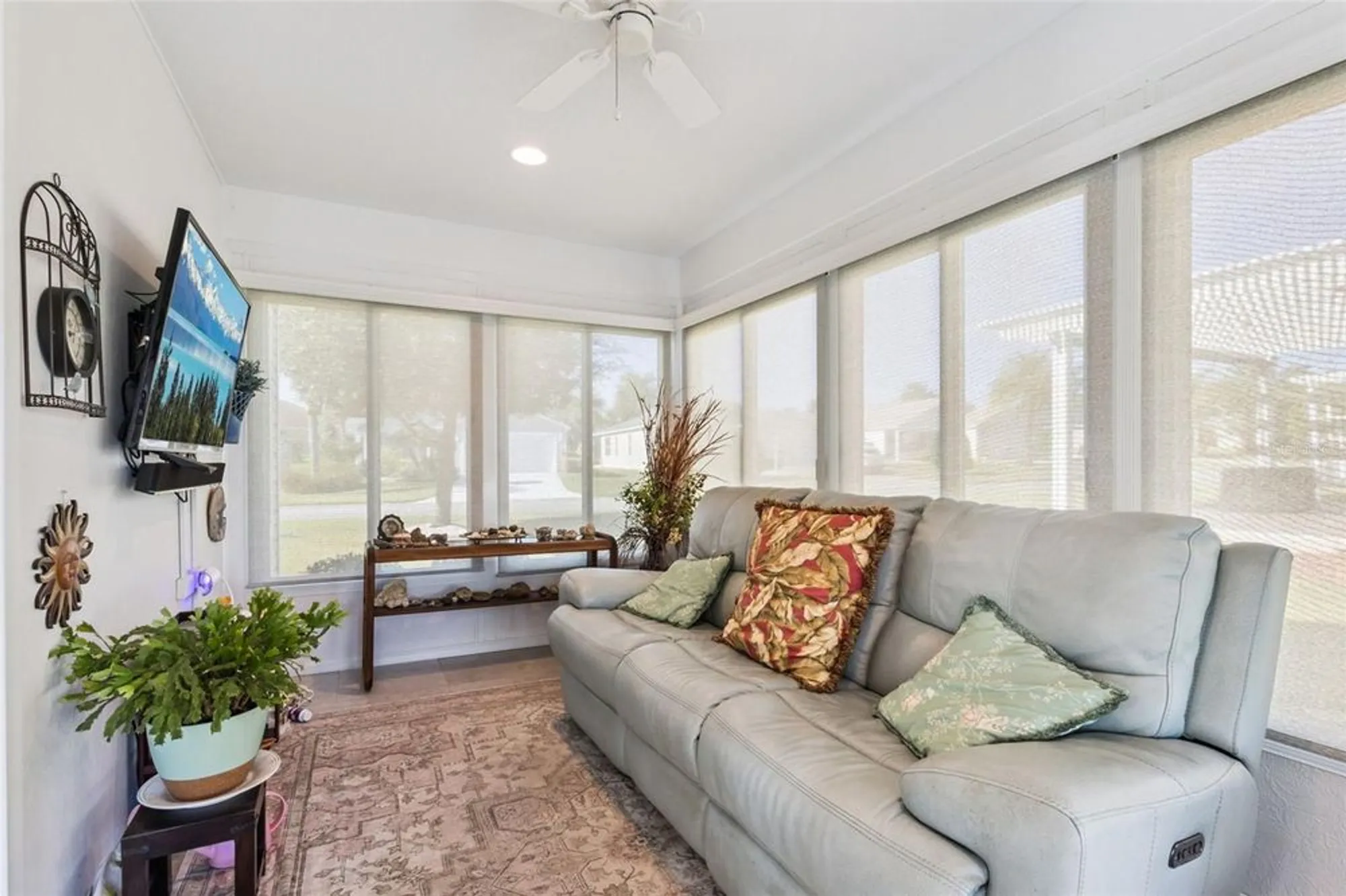 Property Slideshow image 38 of 75 | 909 abaco path, The Villages, FL, 32163